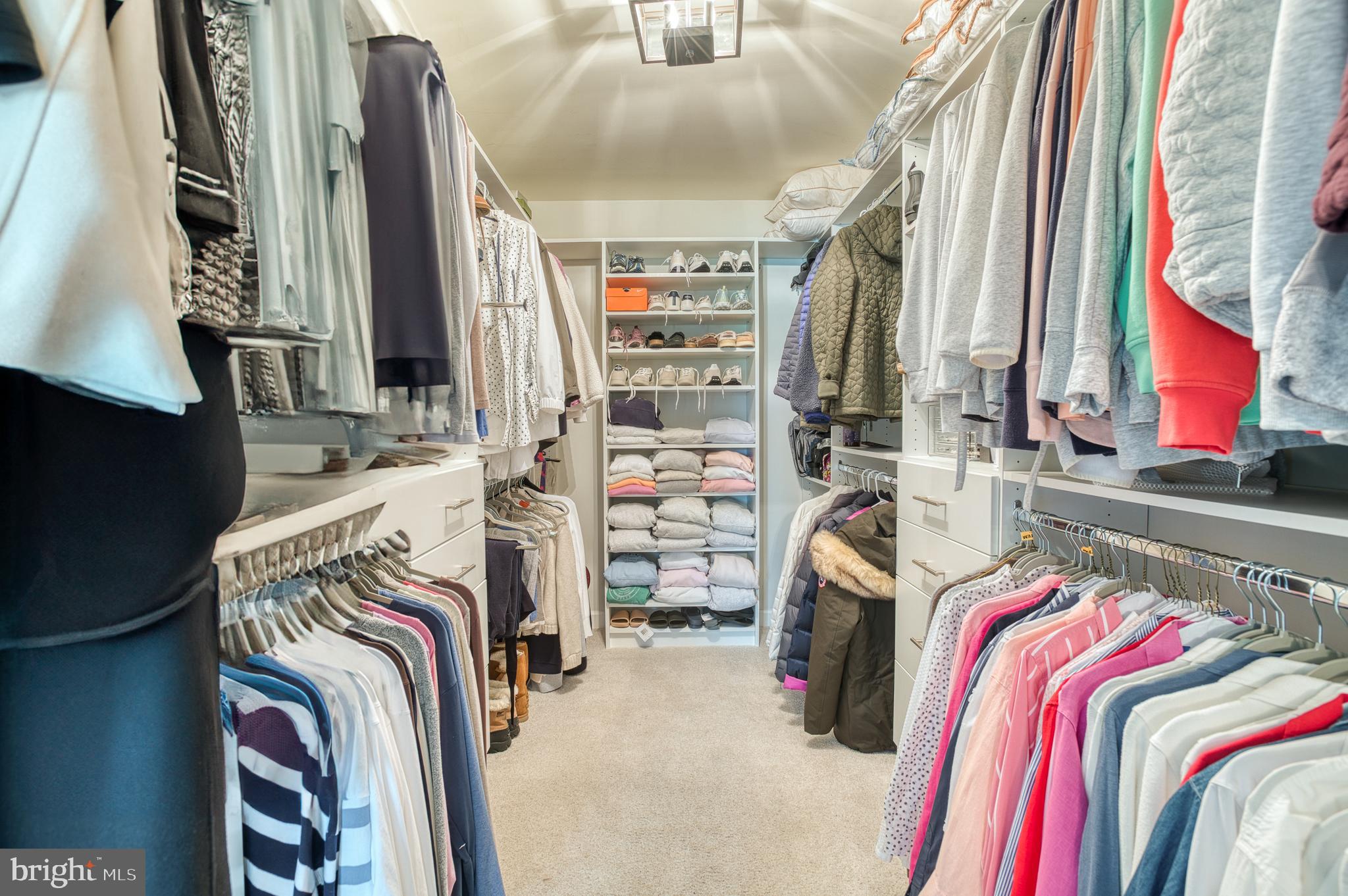 MISTY RUN ESTATES - Residential