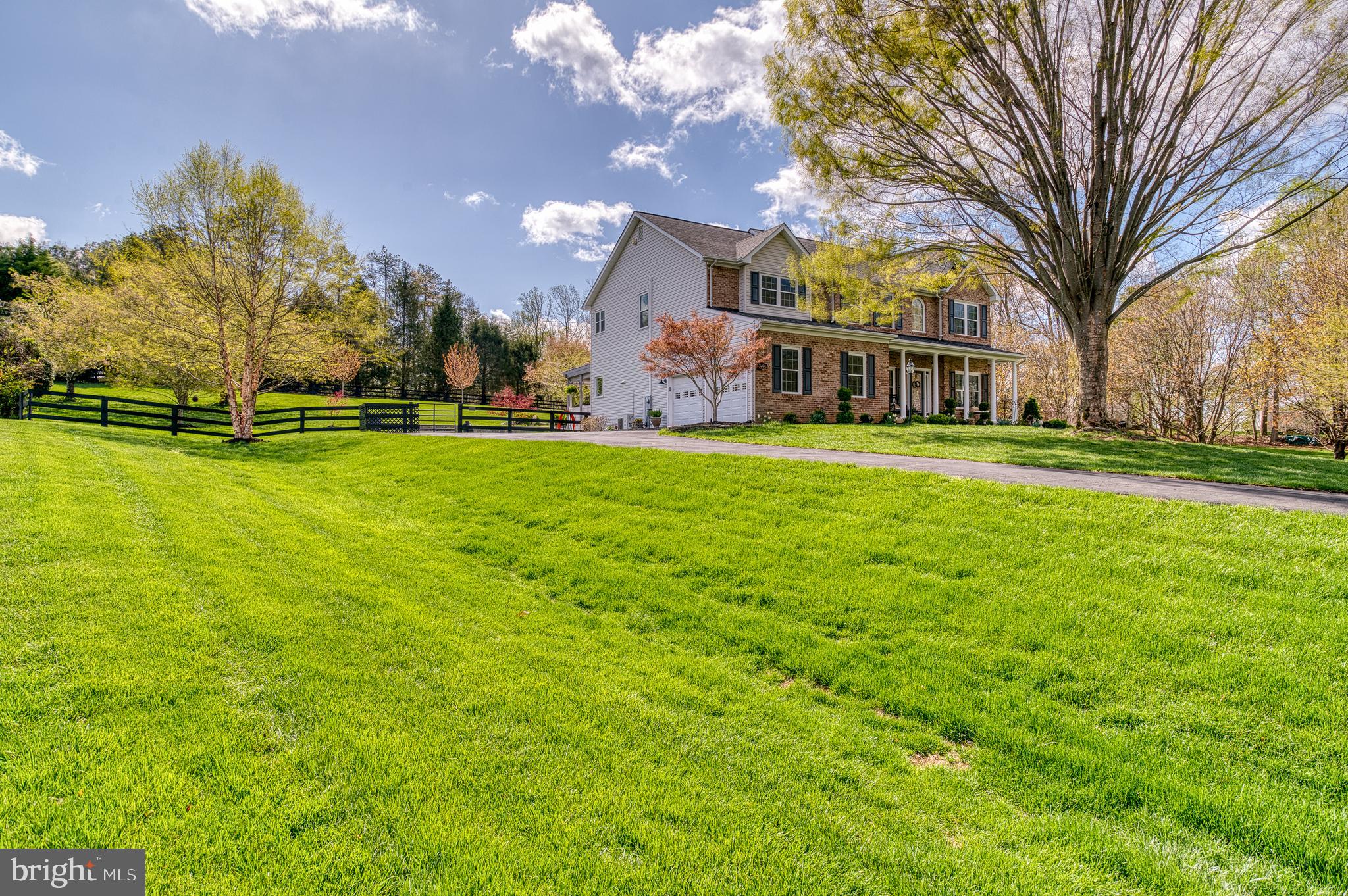 MISTY RUN ESTATES - Residential