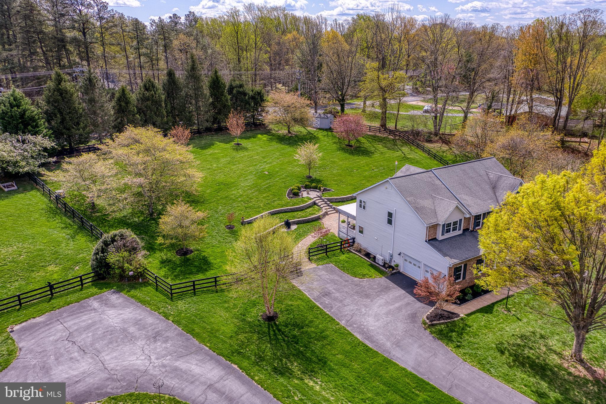 MISTY RUN ESTATES - Residential