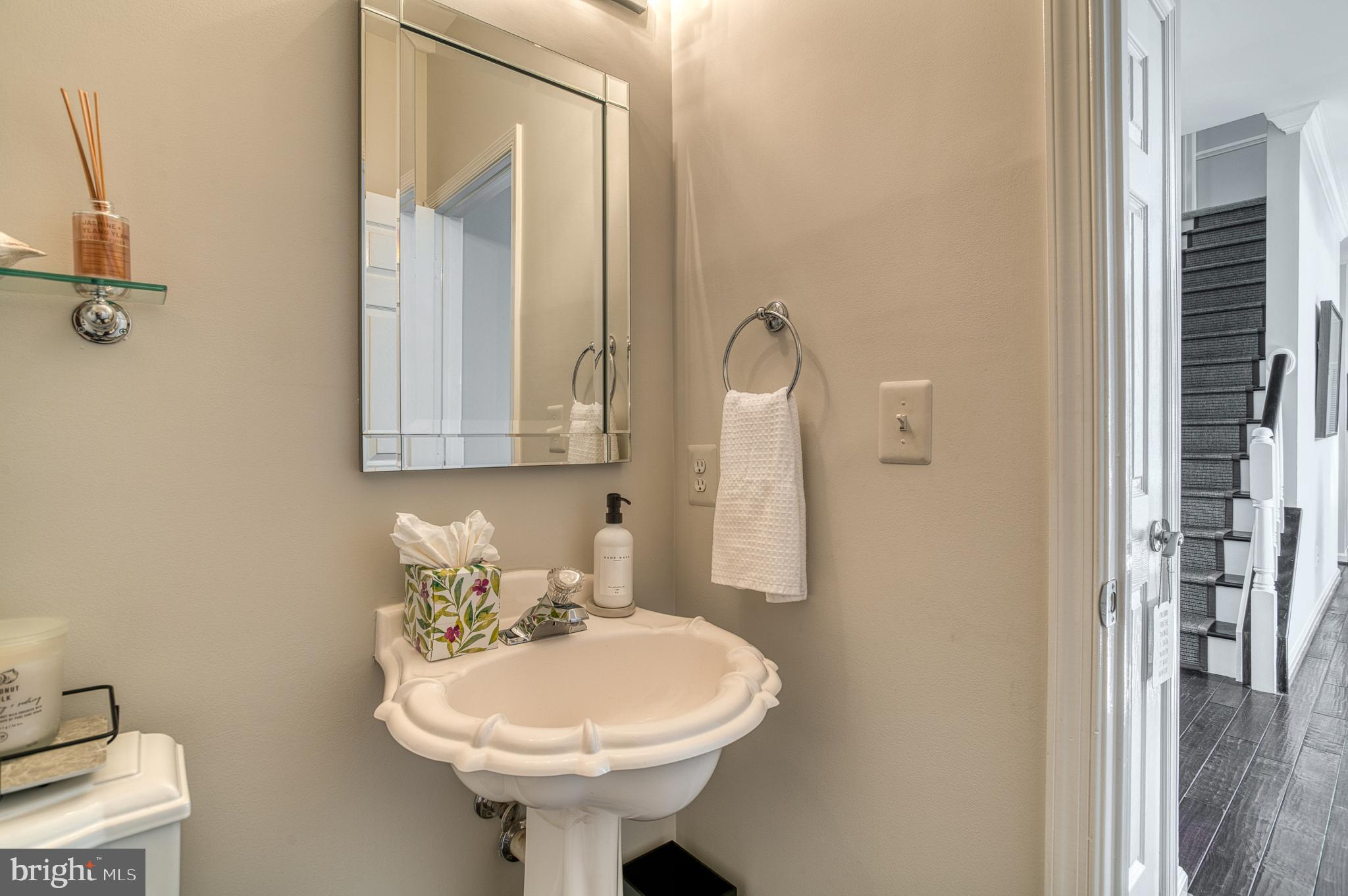 MISTY RUN ESTATES - Residential