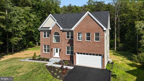 Homes For Sale - 15701 Piedmont Pl Pl<br/> Prince William County, WOODBRIDGE, VA 22193