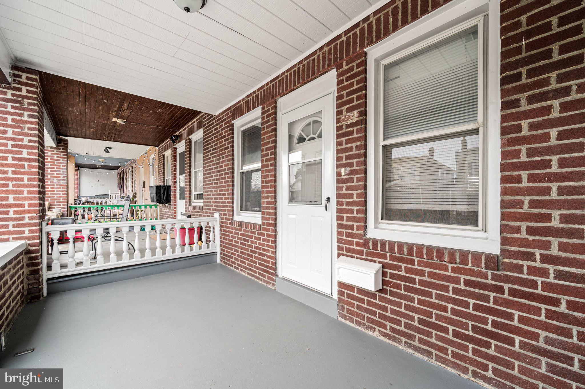 136 W CLARKSON AVENUE