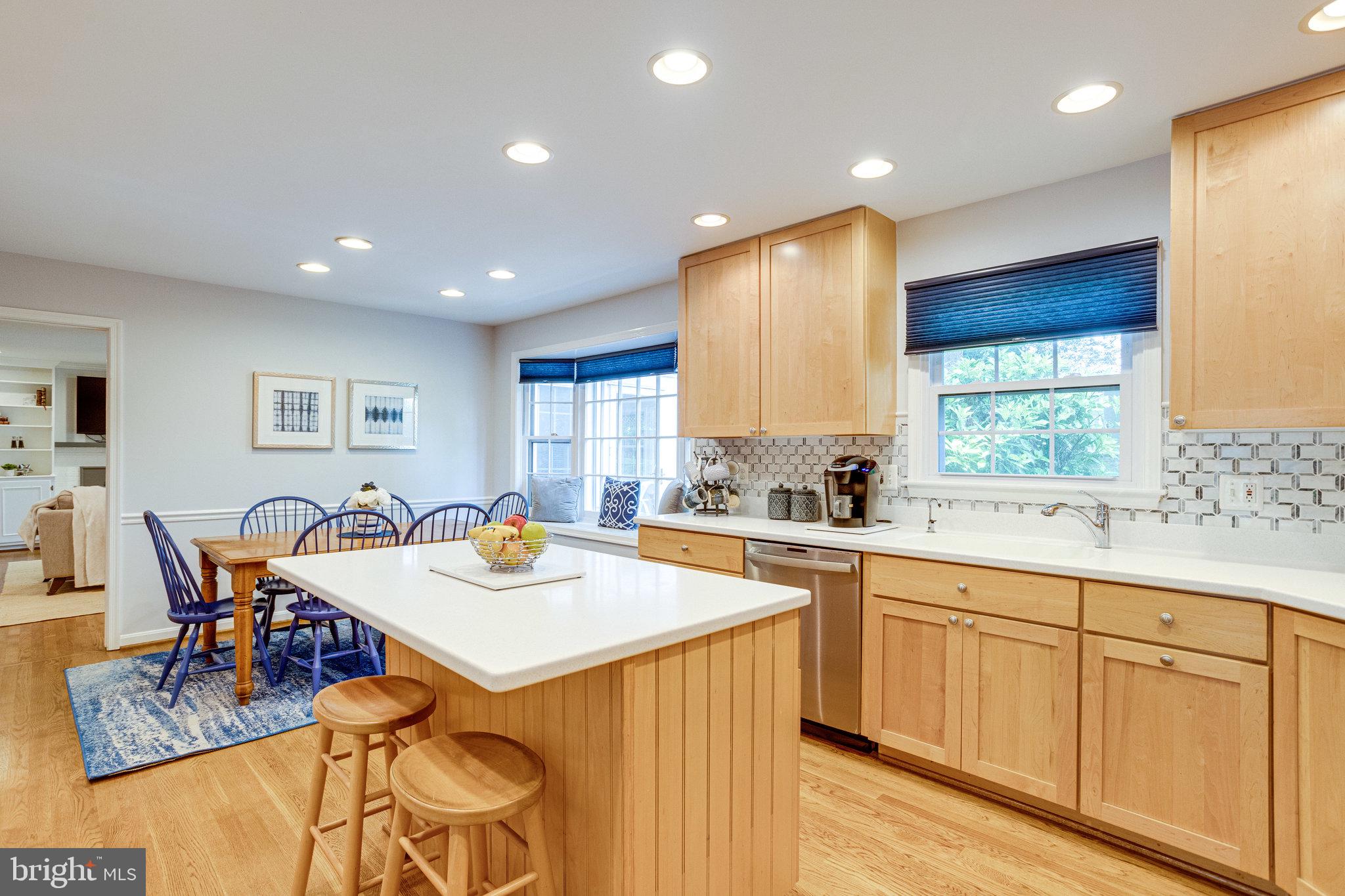 MC LEAN HAMLET - Residential