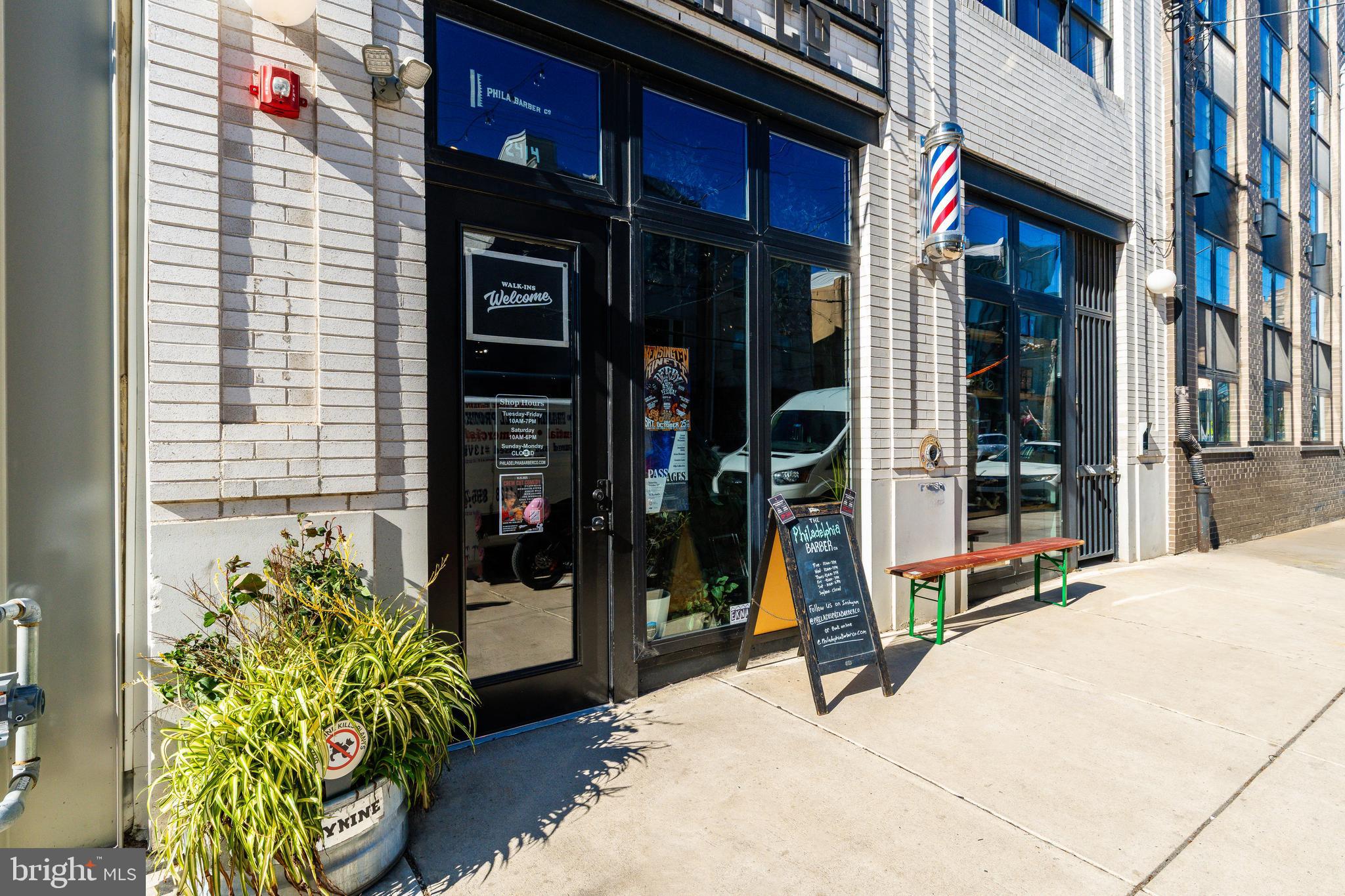 FISHTOWN - Commercial Sale