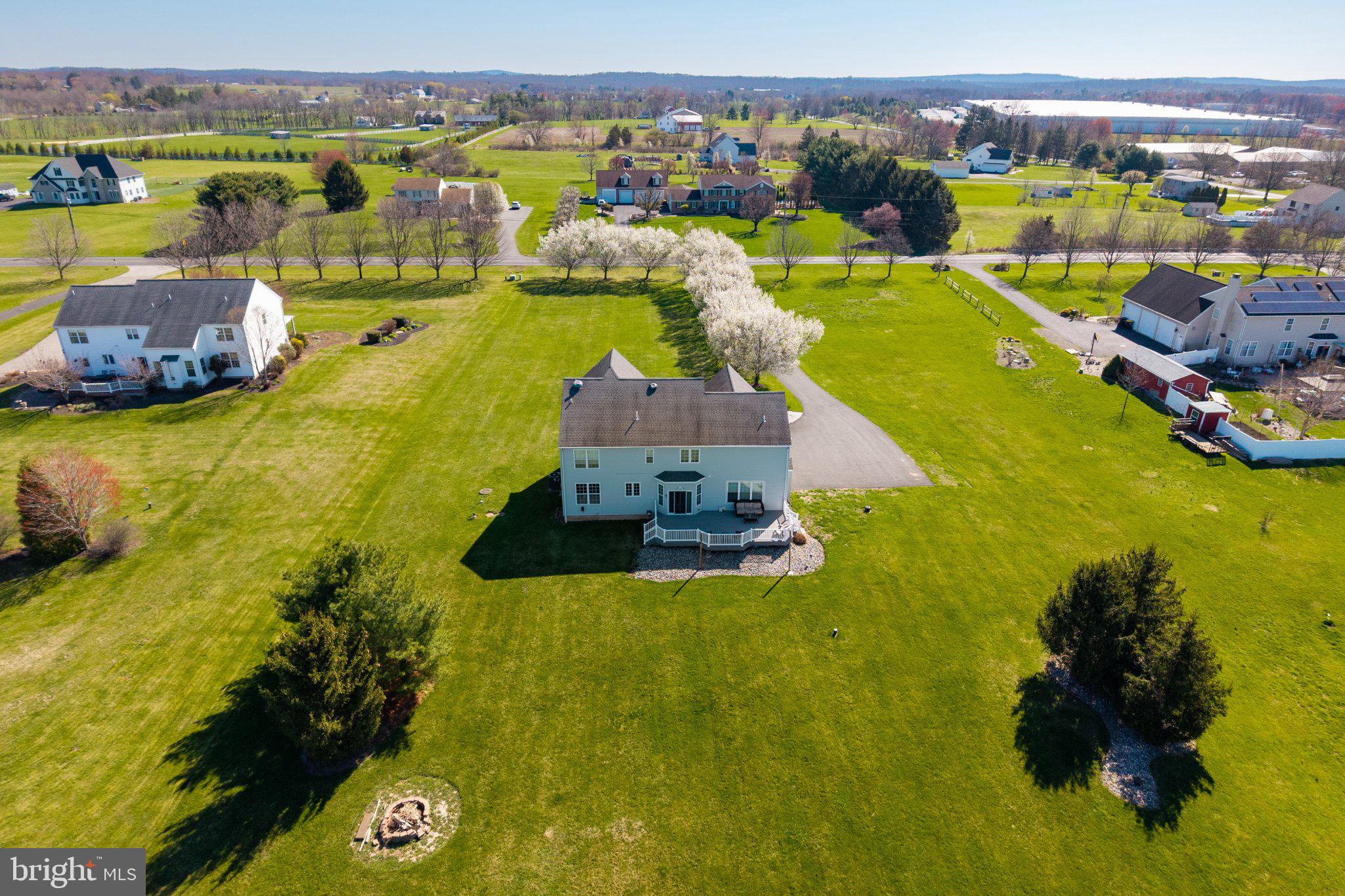 WALNUT SHADE FARM - Residential