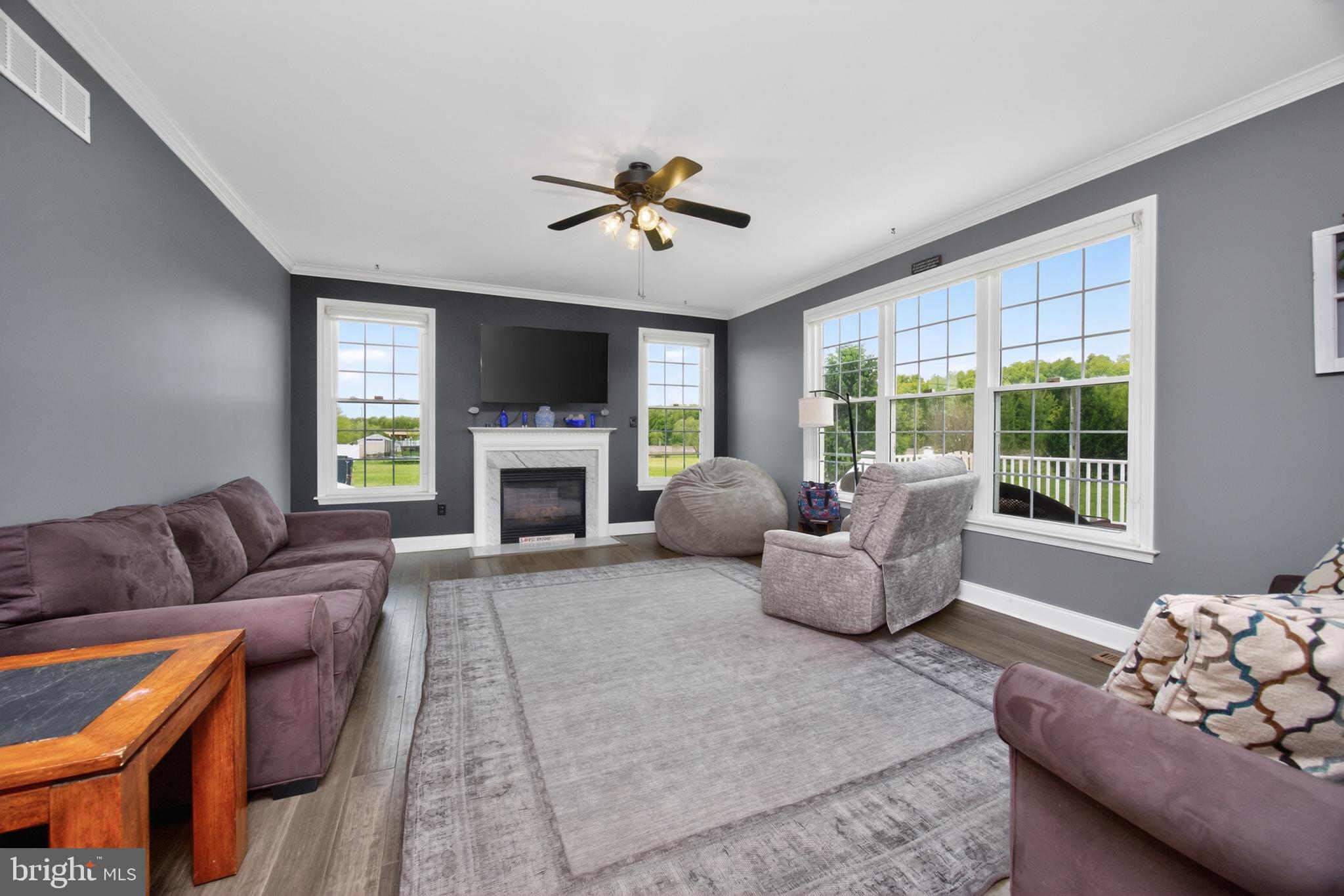 WALNUT SHADE FARM - Residential