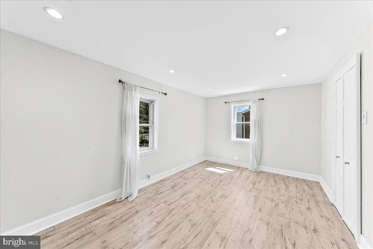 LEEDOM ESTS - Residential