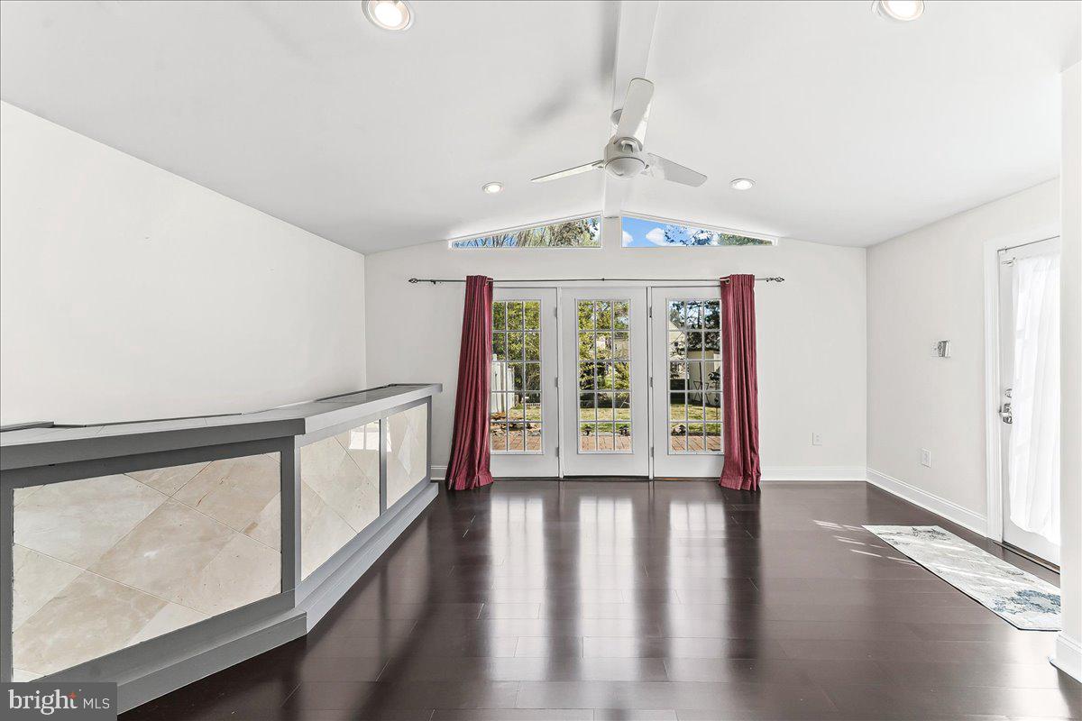 LEEDOM ESTS - Residential