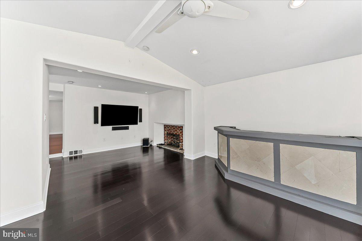 LEEDOM ESTS - Residential