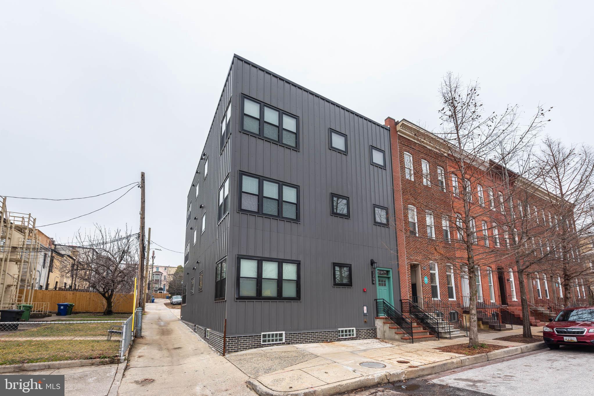 STATION NORTH ARTS DISTRICT - Residential Lease