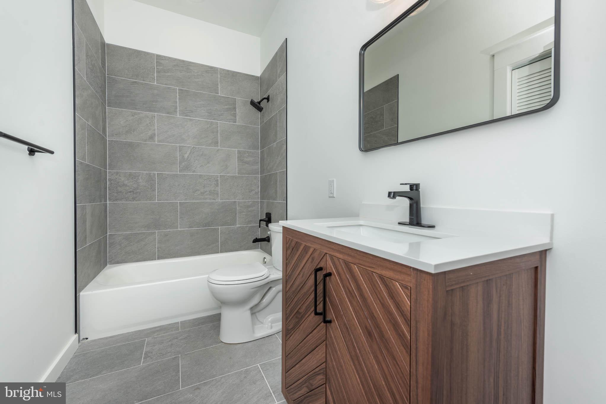 STATION NORTH ARTS DISTRICT - Residential Lease