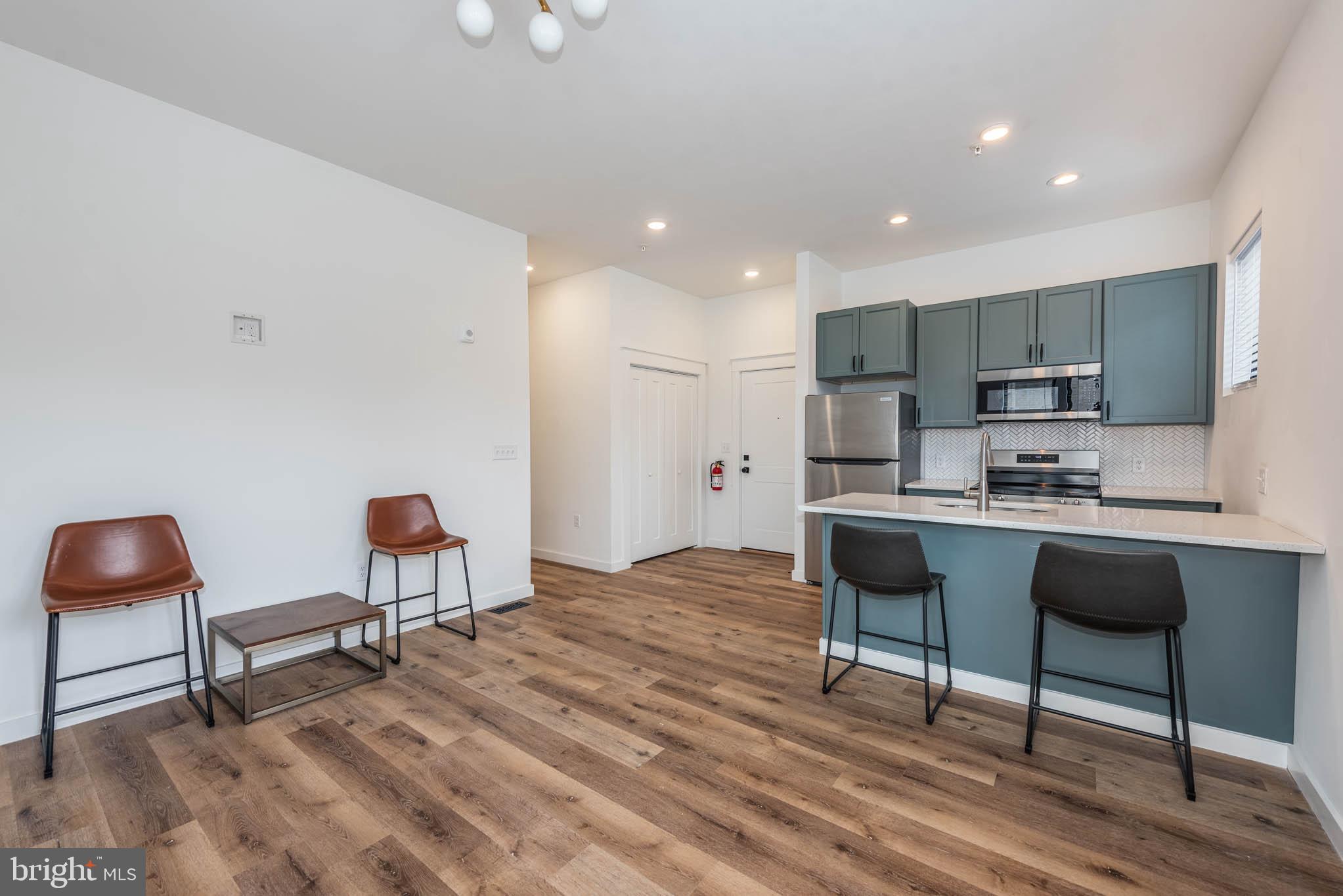 STATION NORTH ARTS DISTRICT - Residential Lease