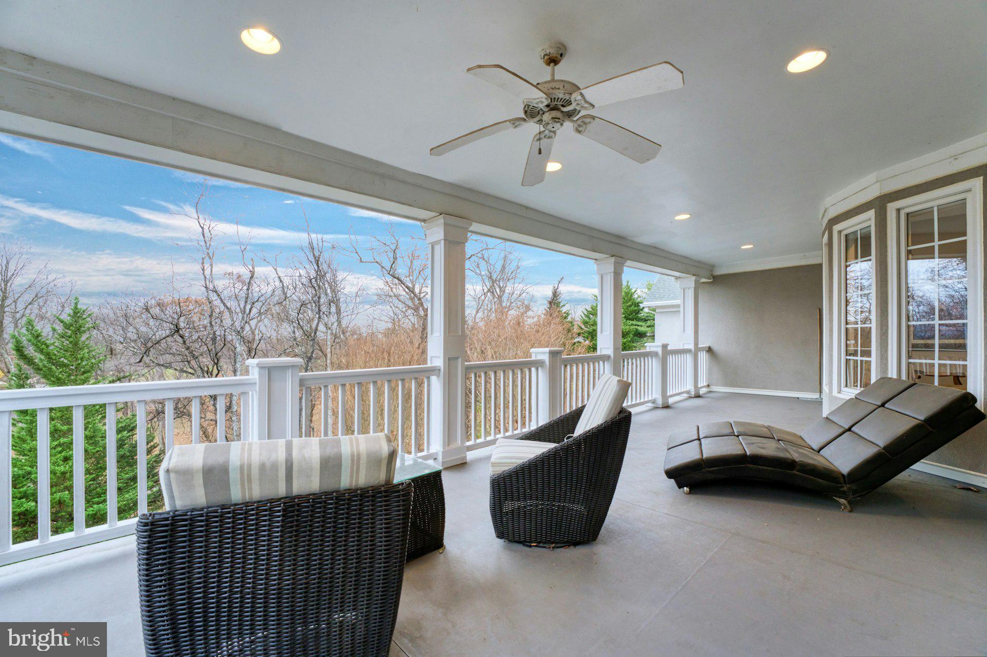 BEACON HILL - Residential