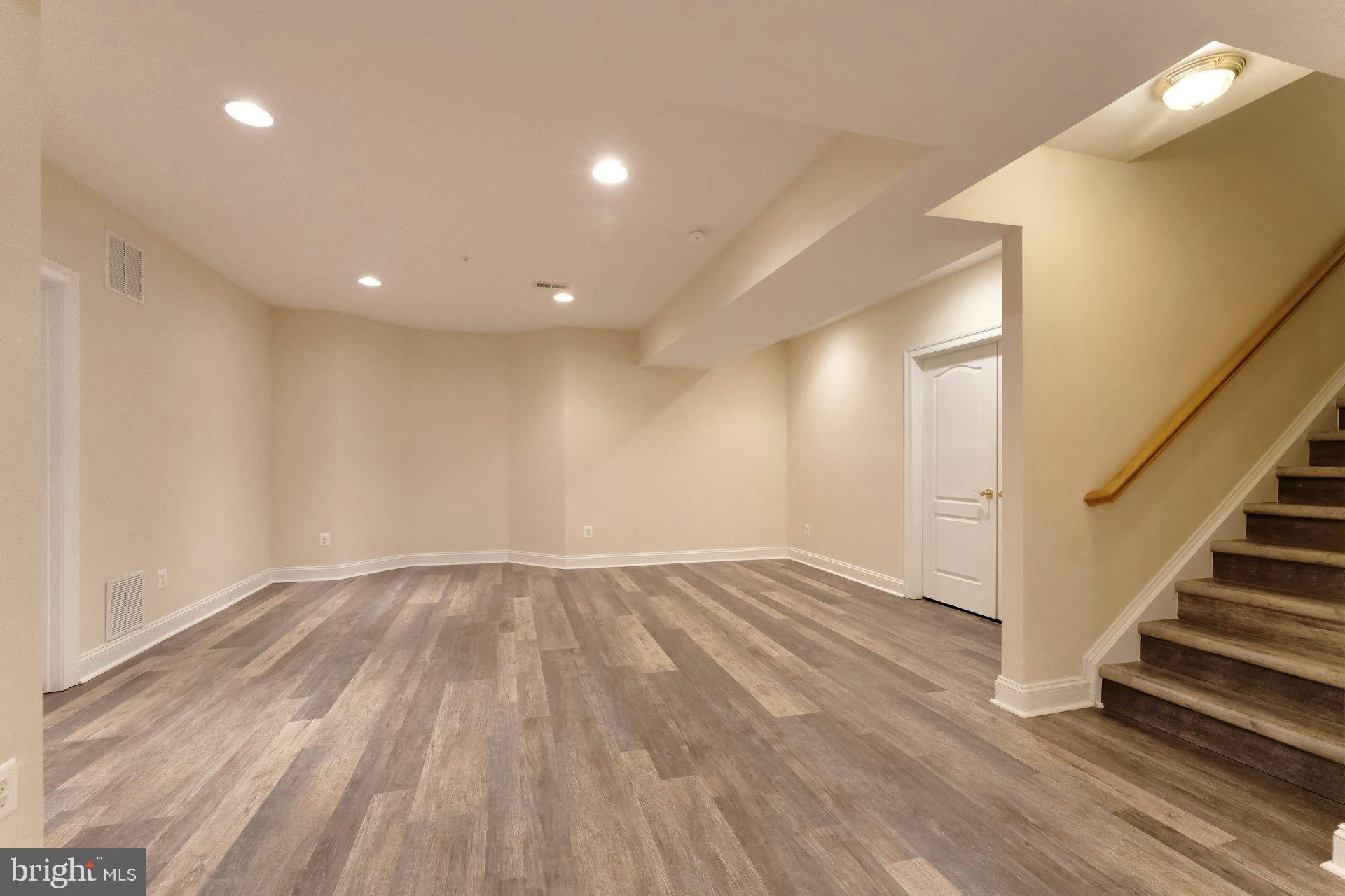 BEACON HILL - Residential