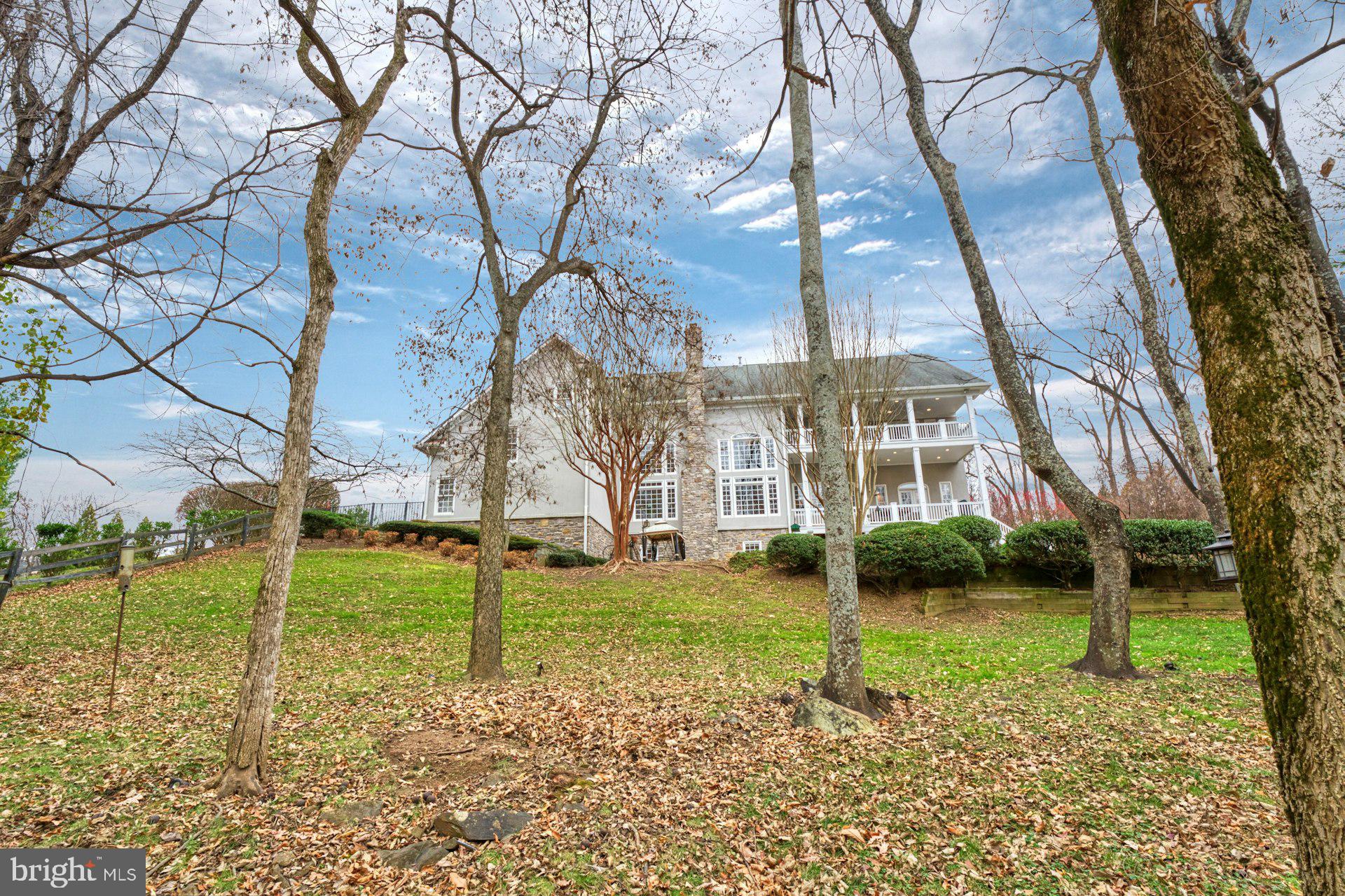 BEACON HILL - Residential