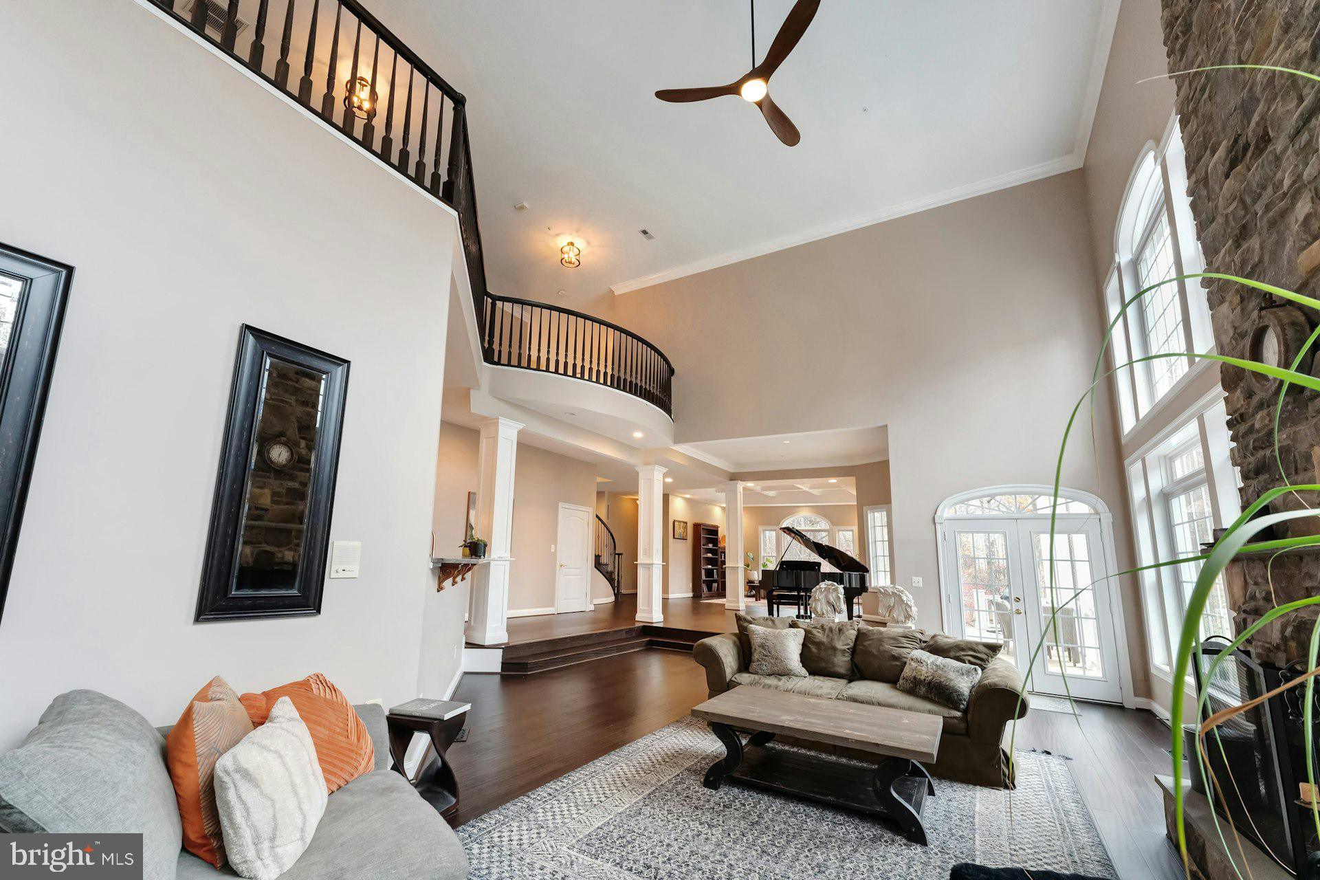 BEACON HILL - Residential