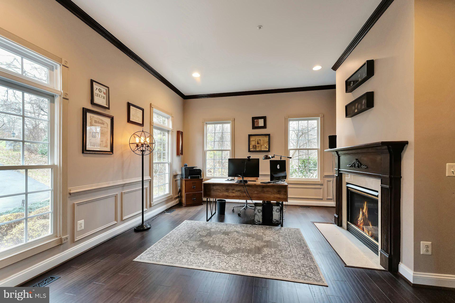 BEACON HILL - Residential