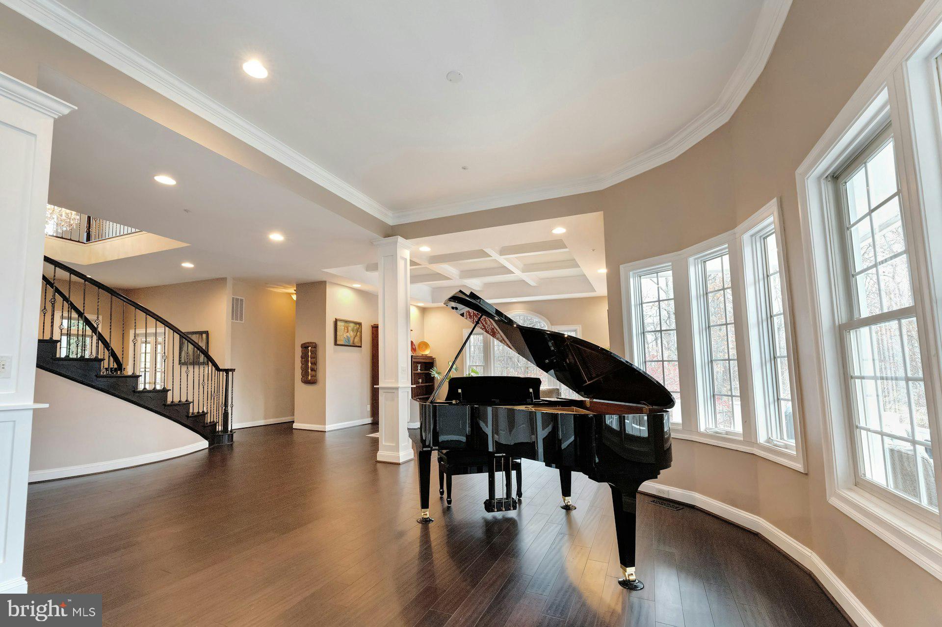 BEACON HILL - Residential