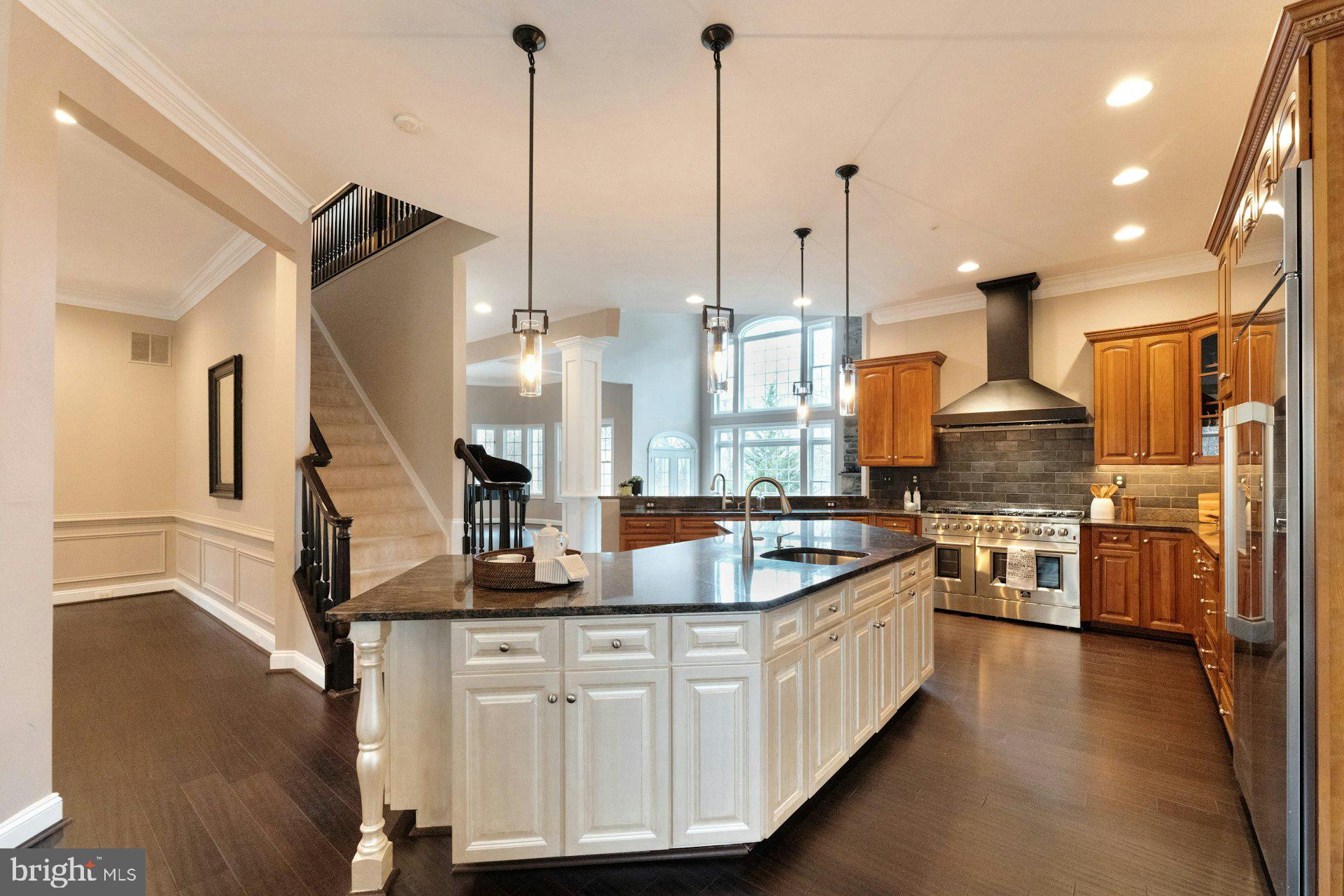 BEACON HILL - Residential