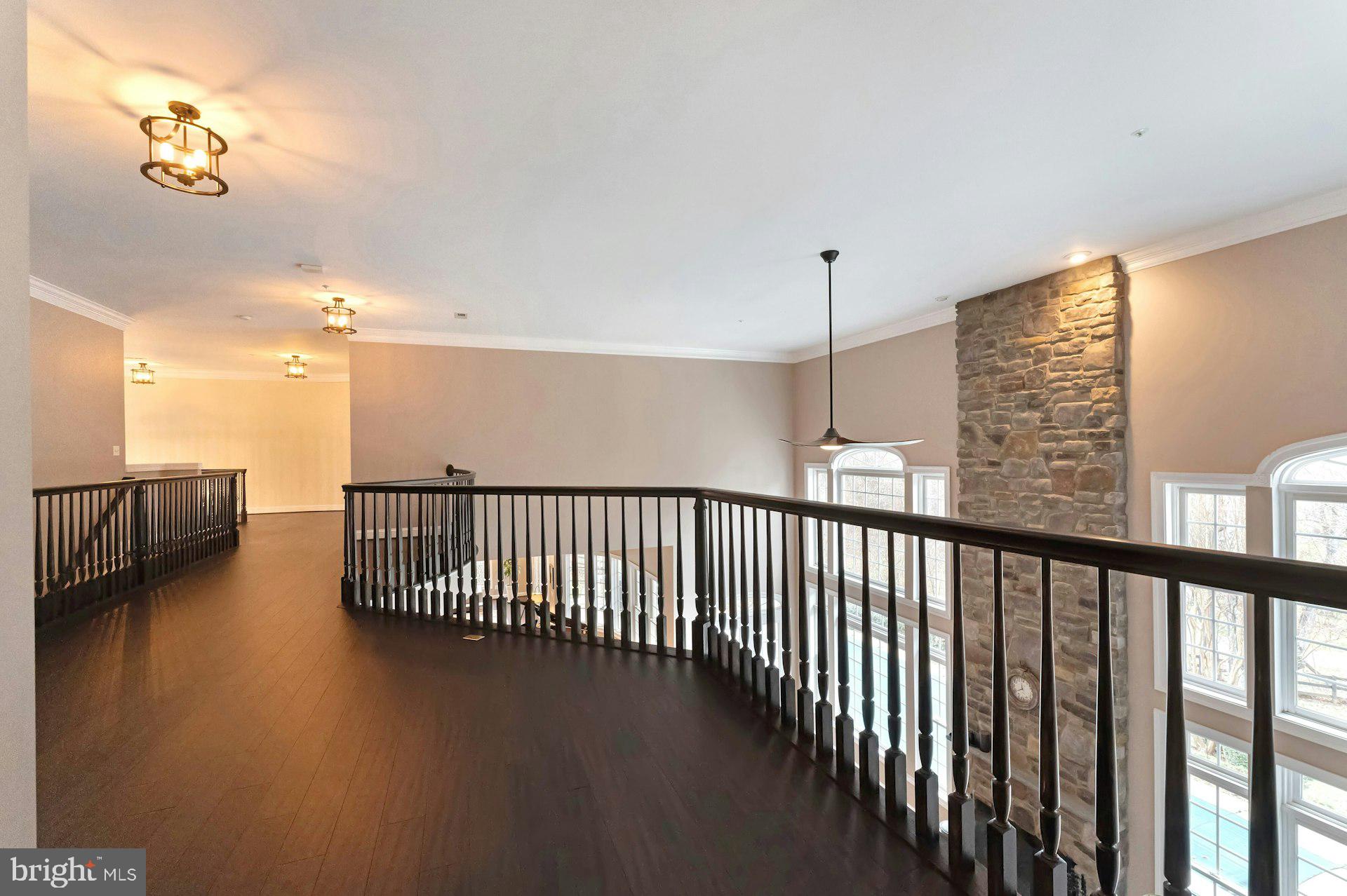 BEACON HILL - Residential