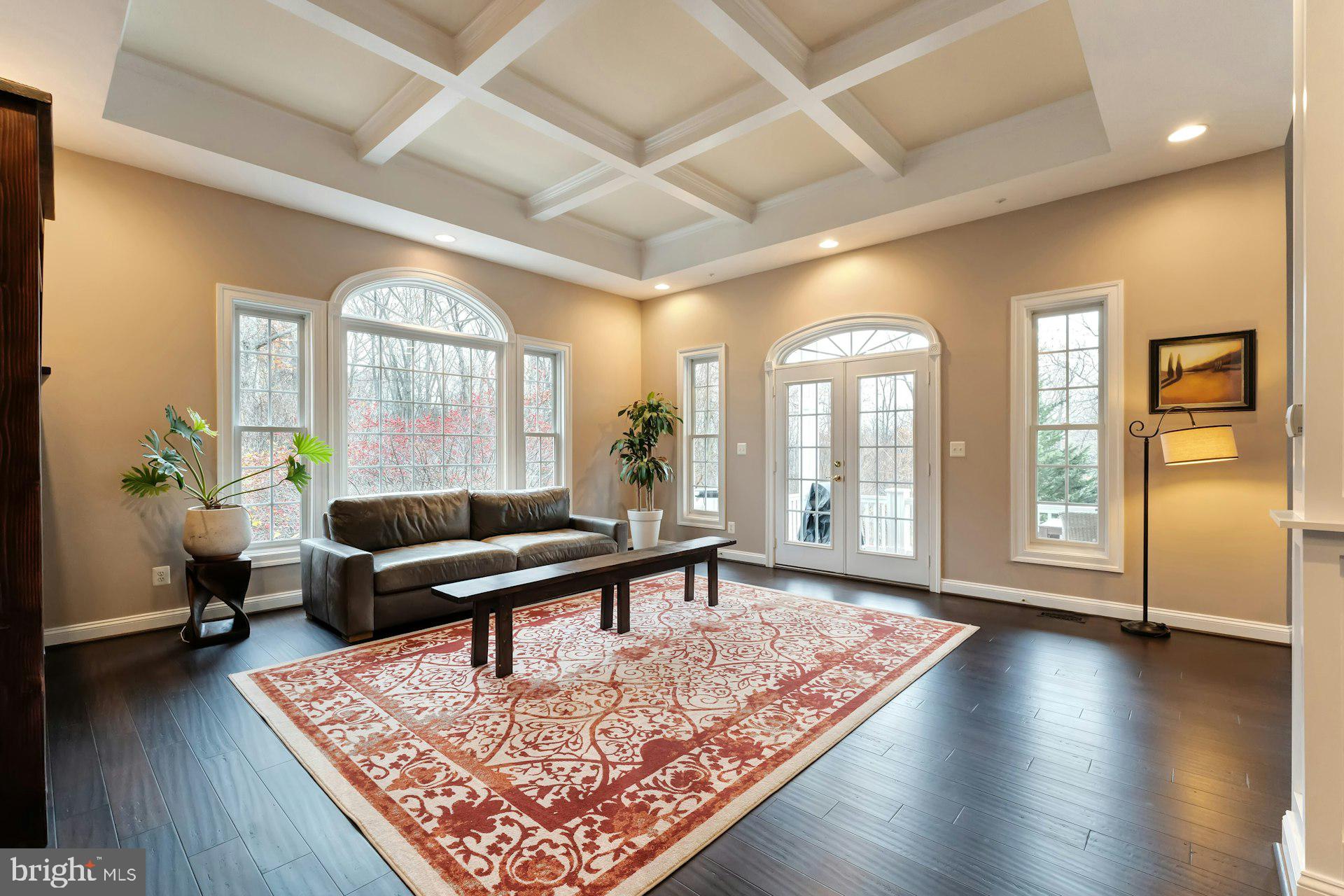 BEACON HILL - Residential