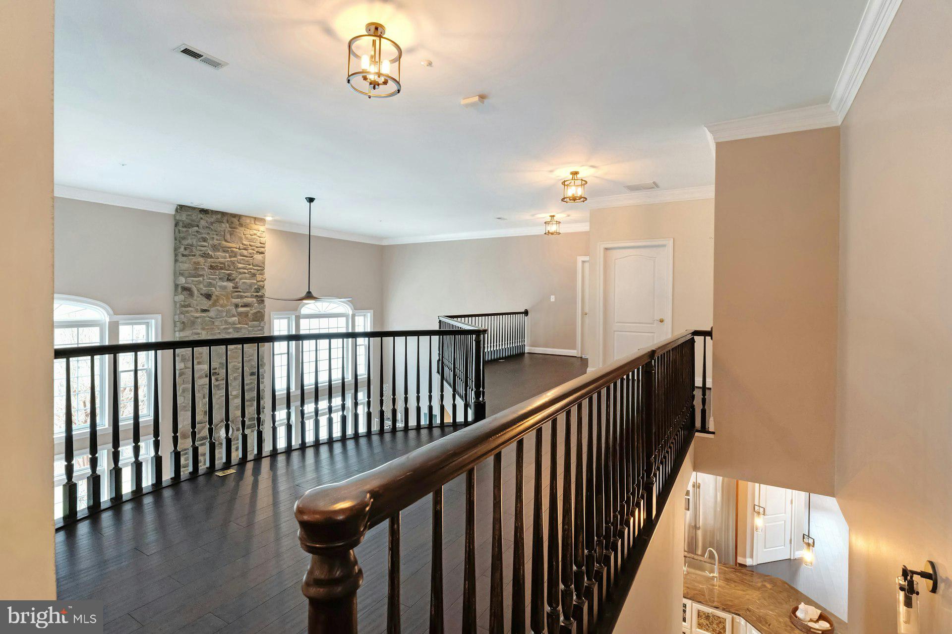 BEACON HILL - Residential