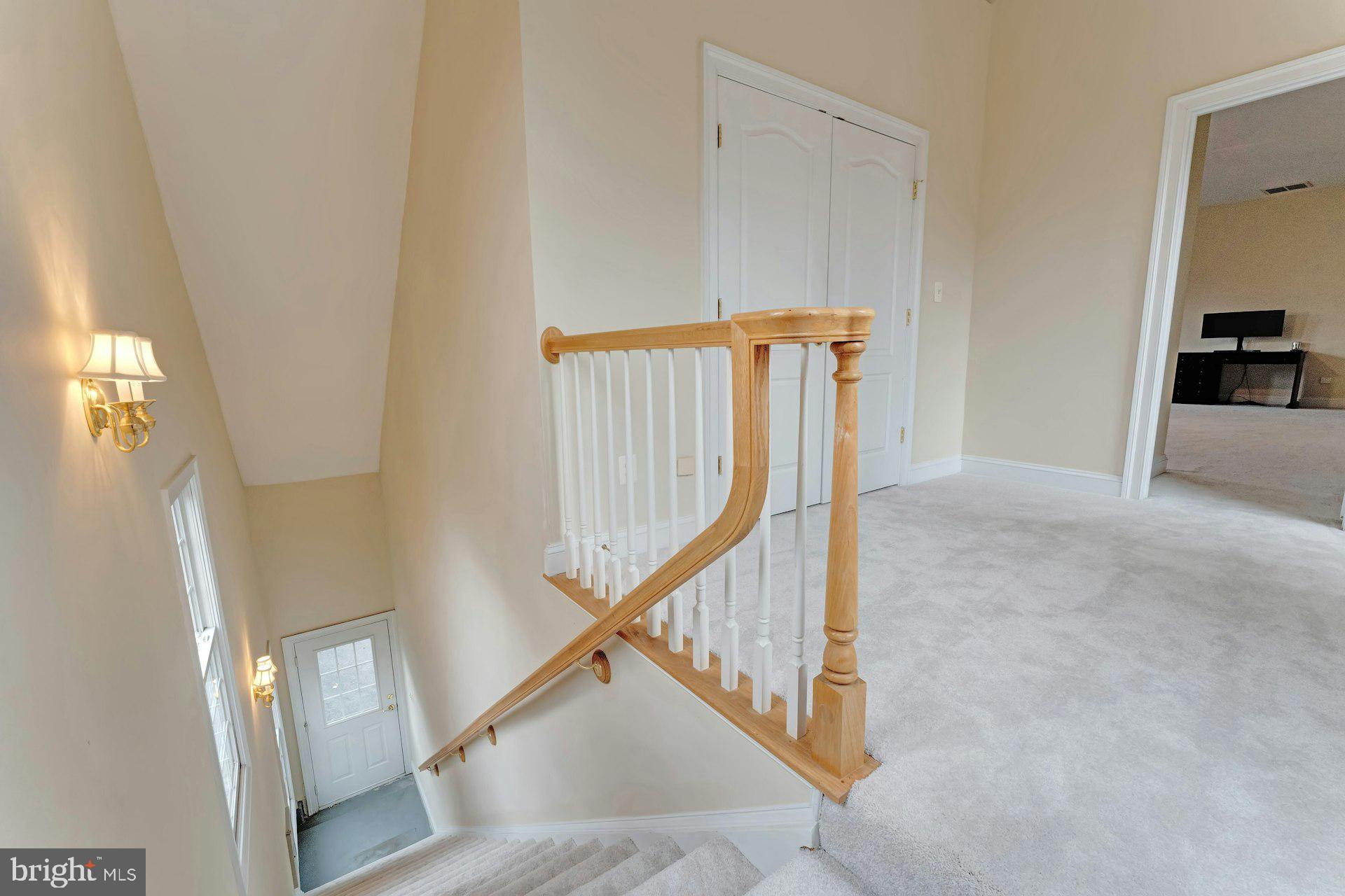 BEACON HILL - Residential