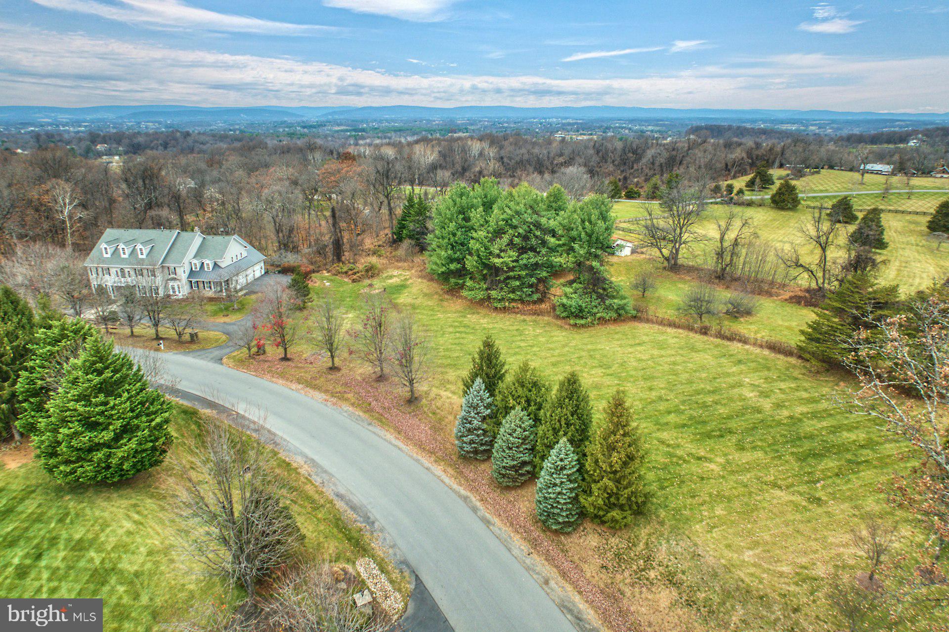 40398 BEACON HILL DRIVE