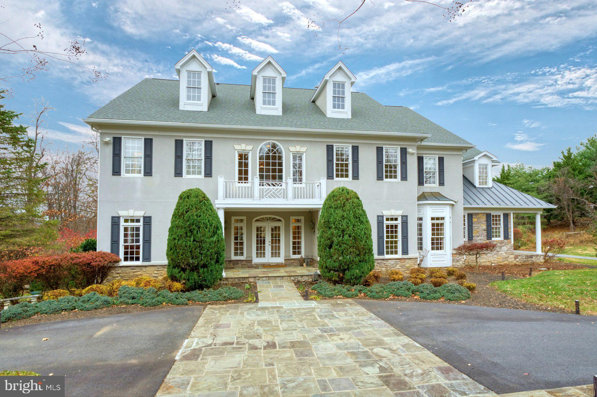 BEACON HILL - Residential