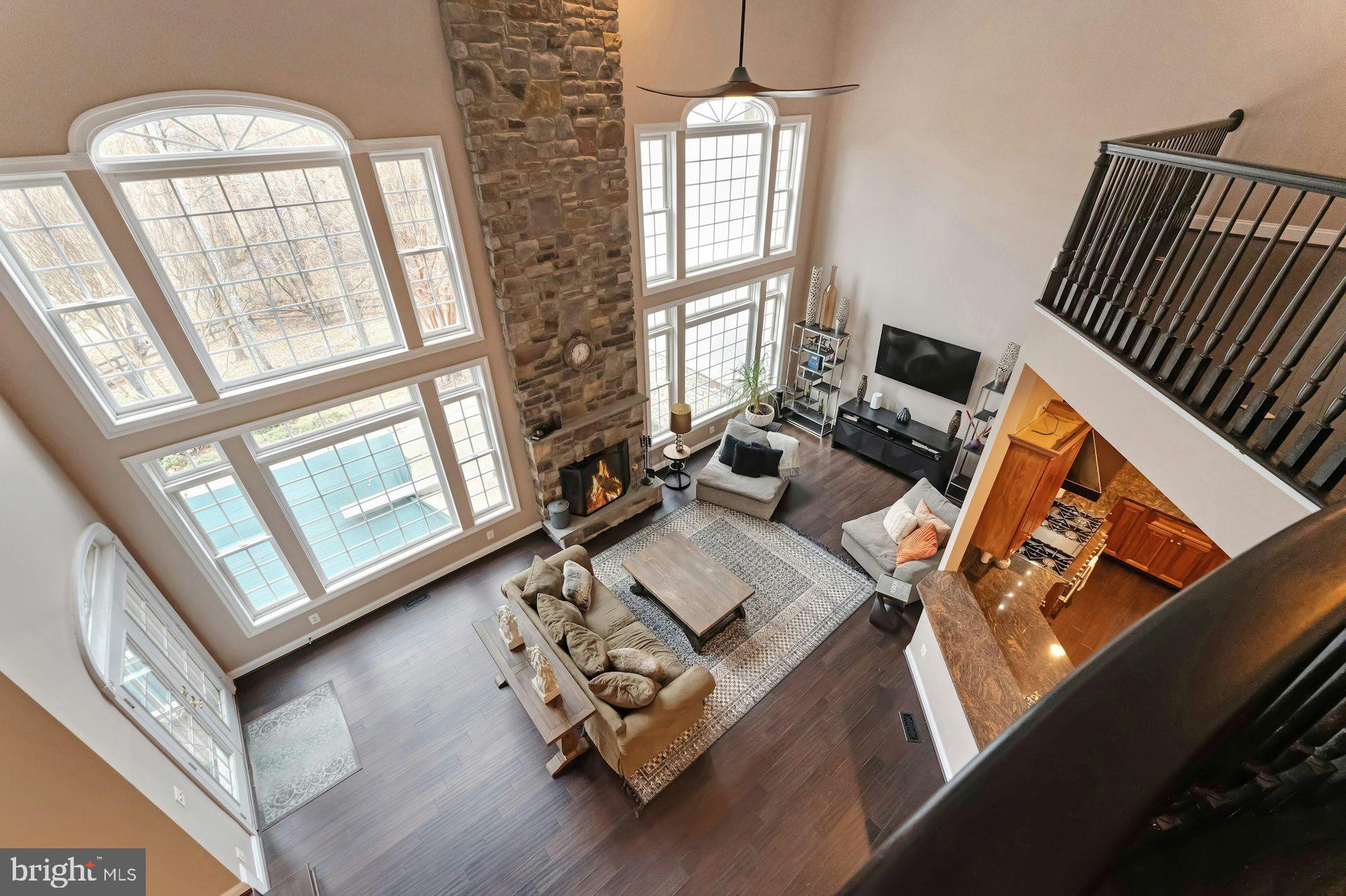 BEACON HILL - Residential