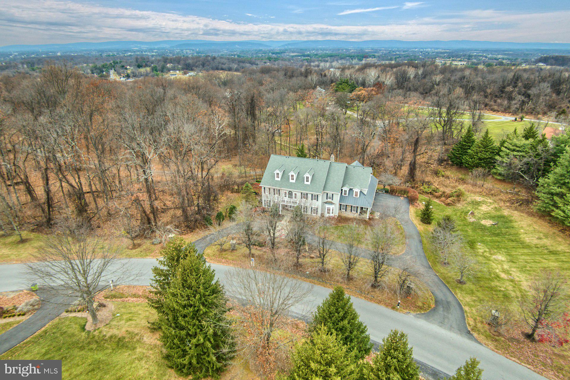 40398 BEACON HILL DRIVE