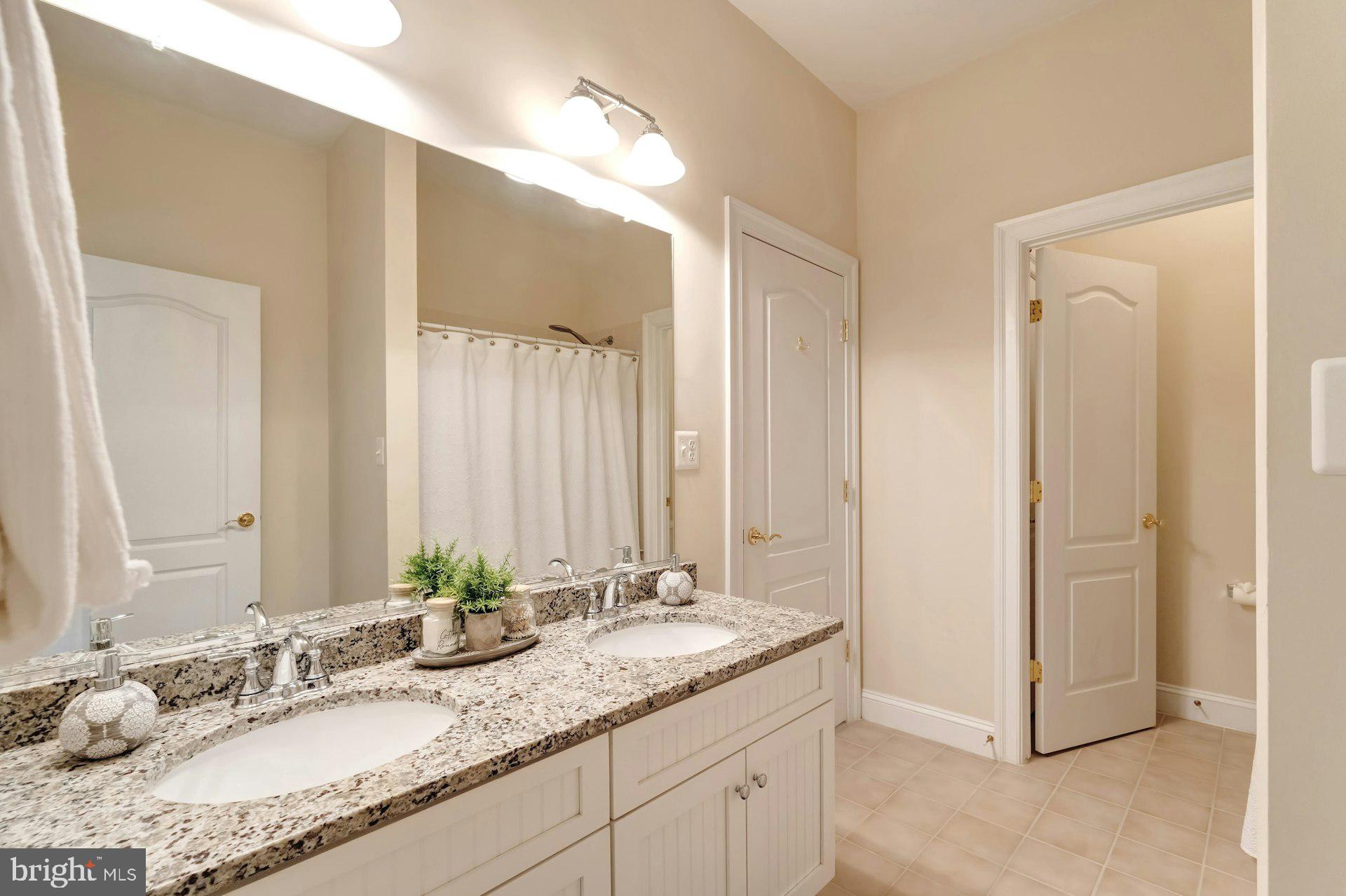 BEACON HILL - Residential