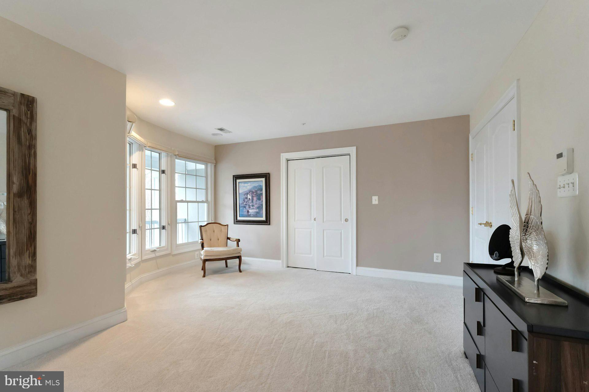 BEACON HILL - Residential