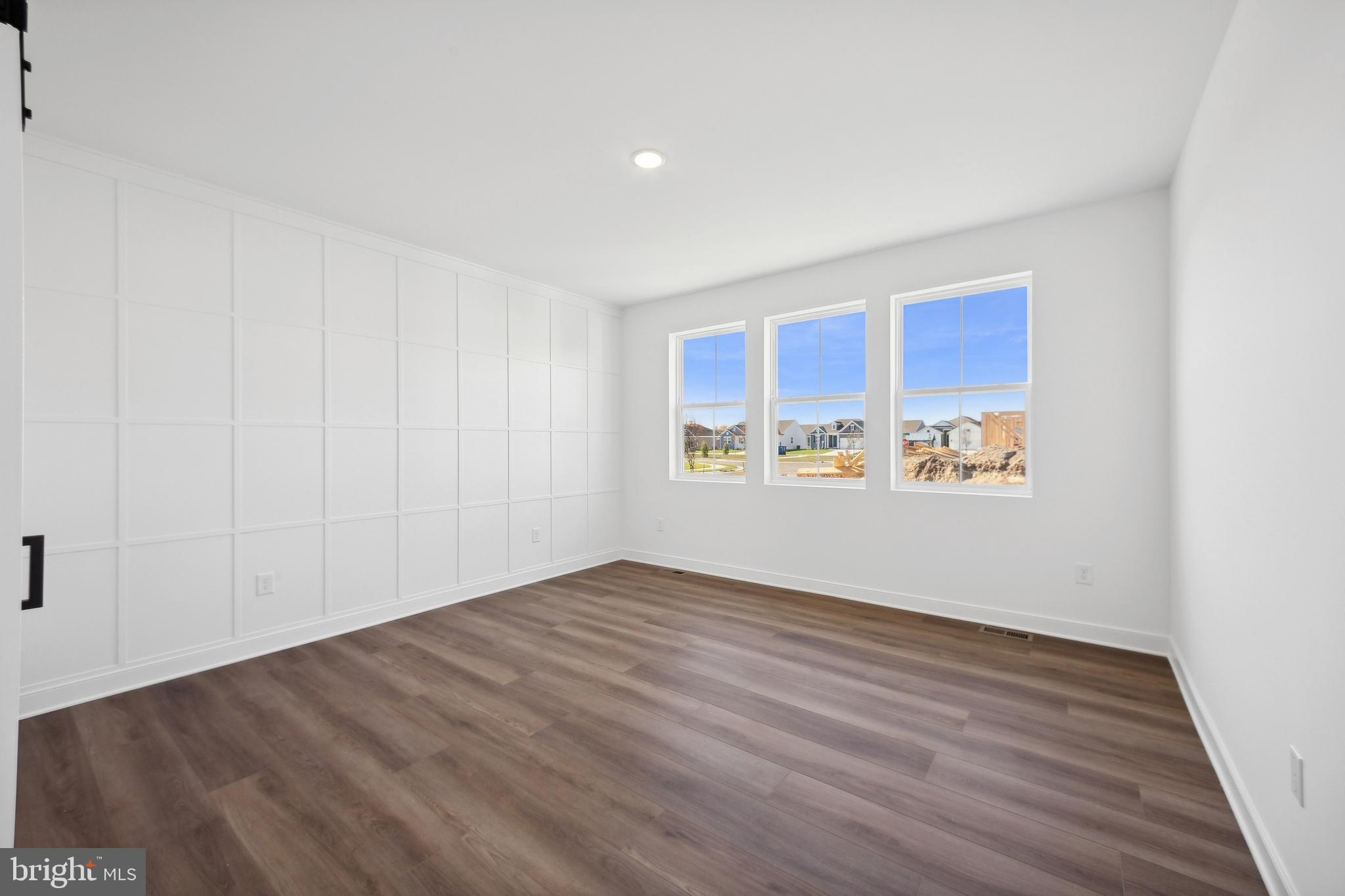 EGRET SHORES - Residential