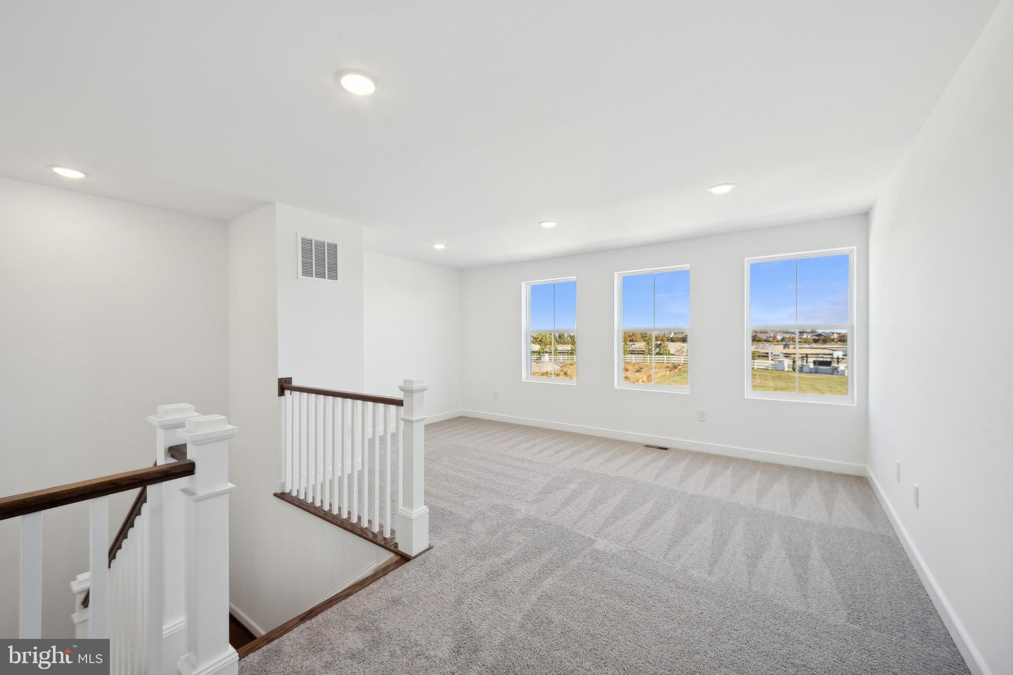 EGRET SHORES - Residential