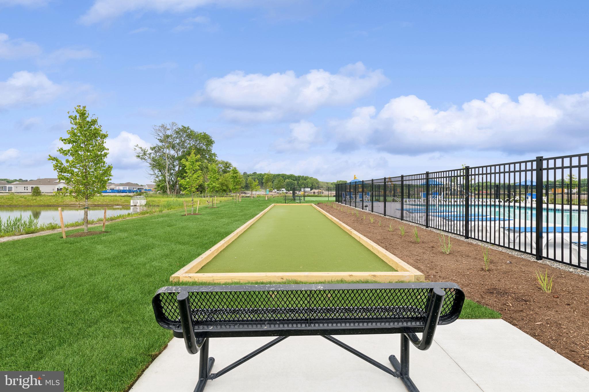 EGRET SHORES - Residential