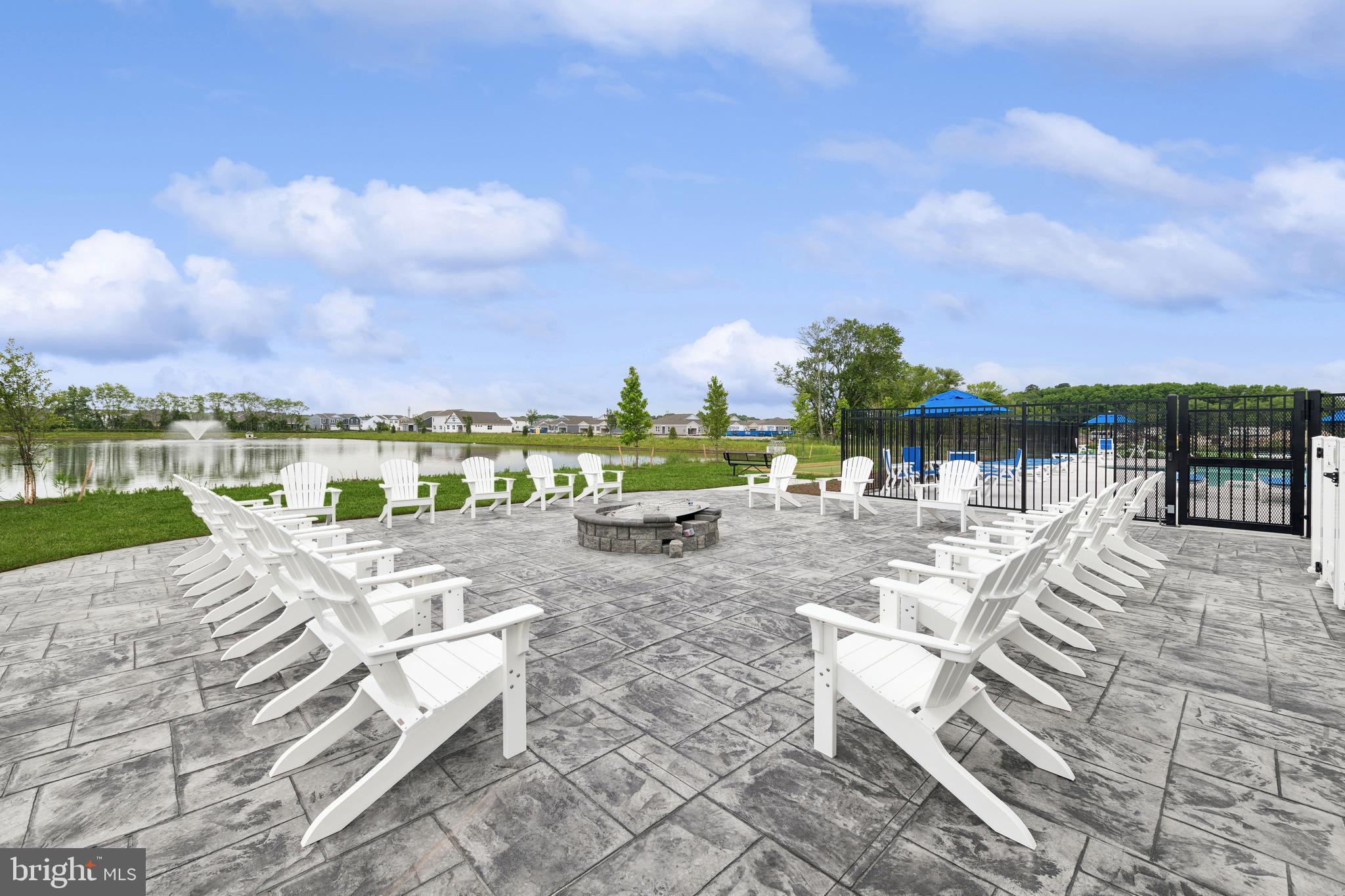 EGRET SHORES - Residential