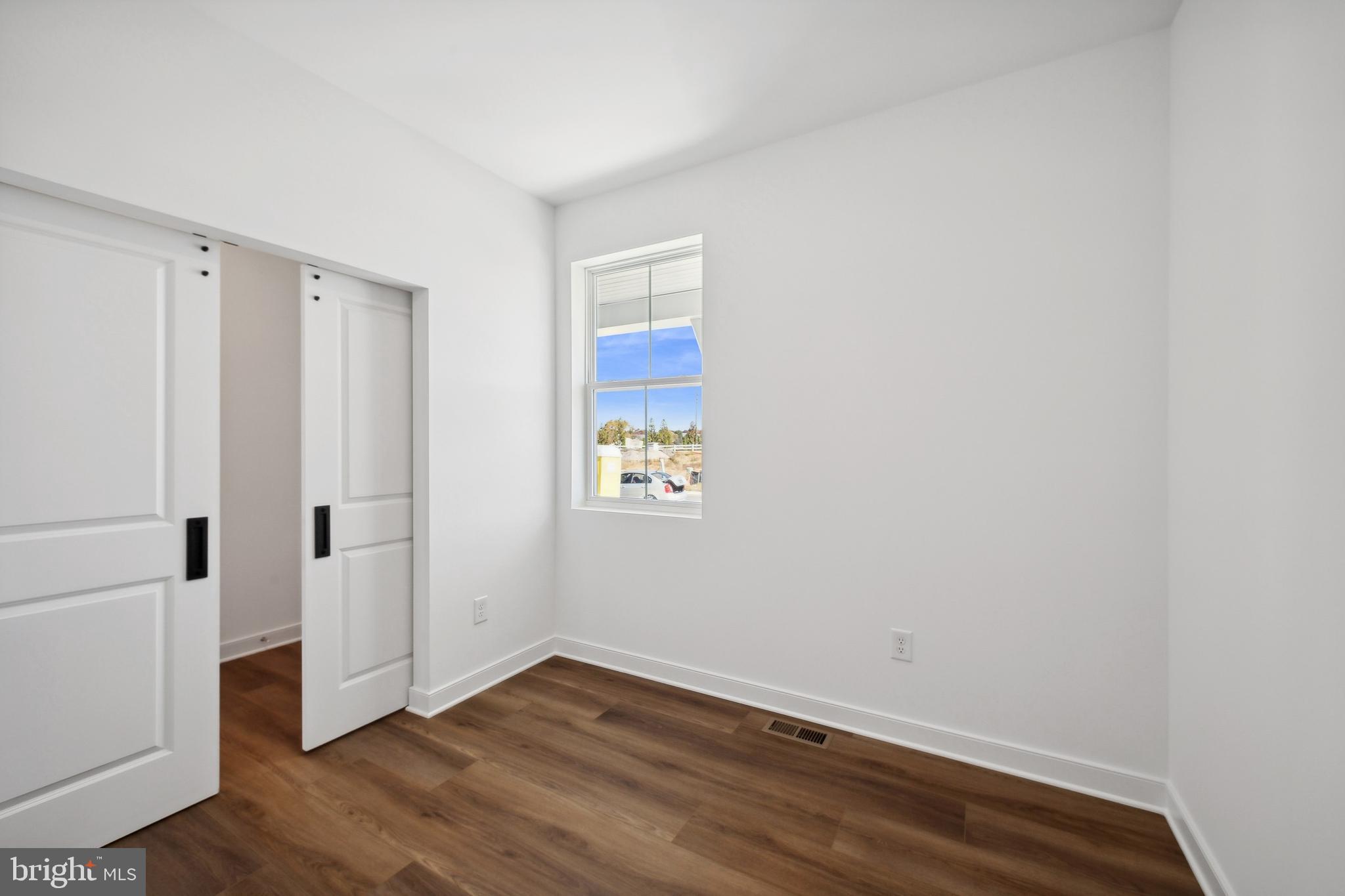 EGRET SHORES - Residential