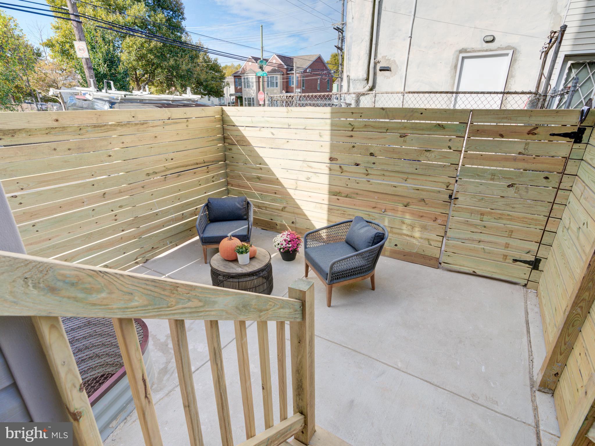 GRAYS FERRY - Residential