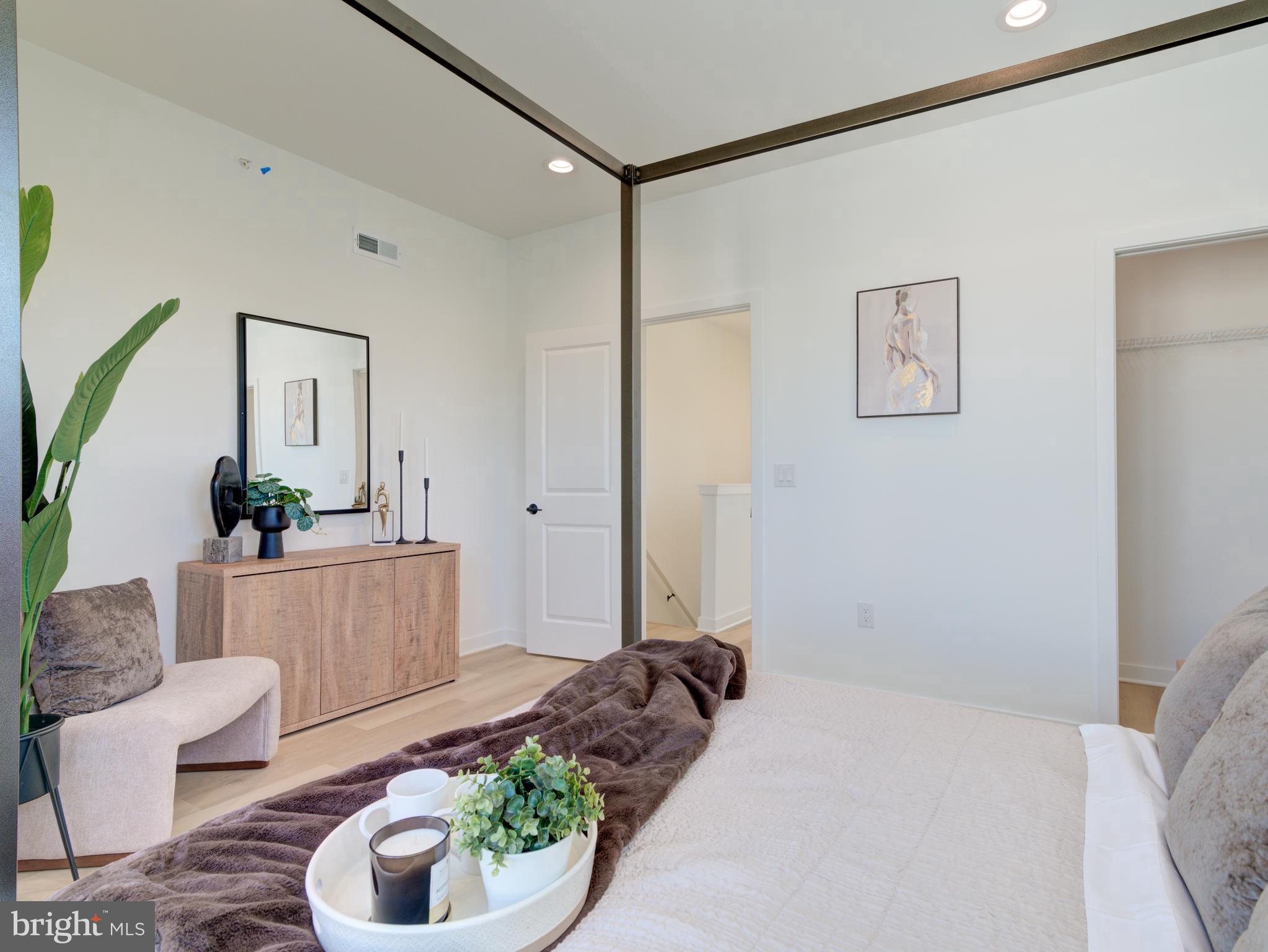 GRAYS FERRY - Residential