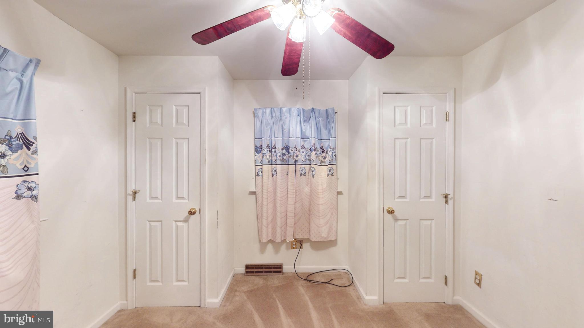 CHAPEL HILL - Residential