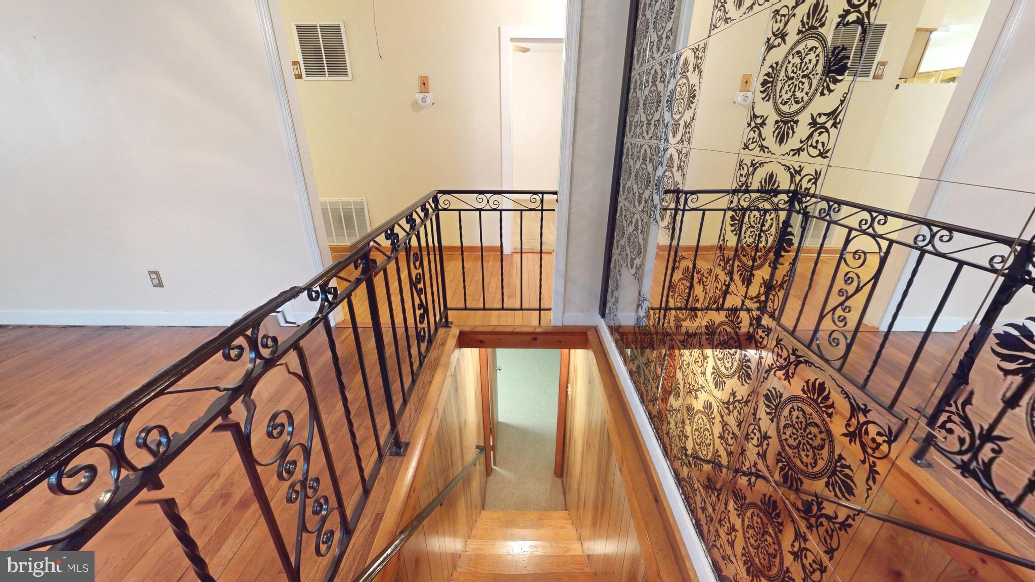 CHAPEL HILL - Residential