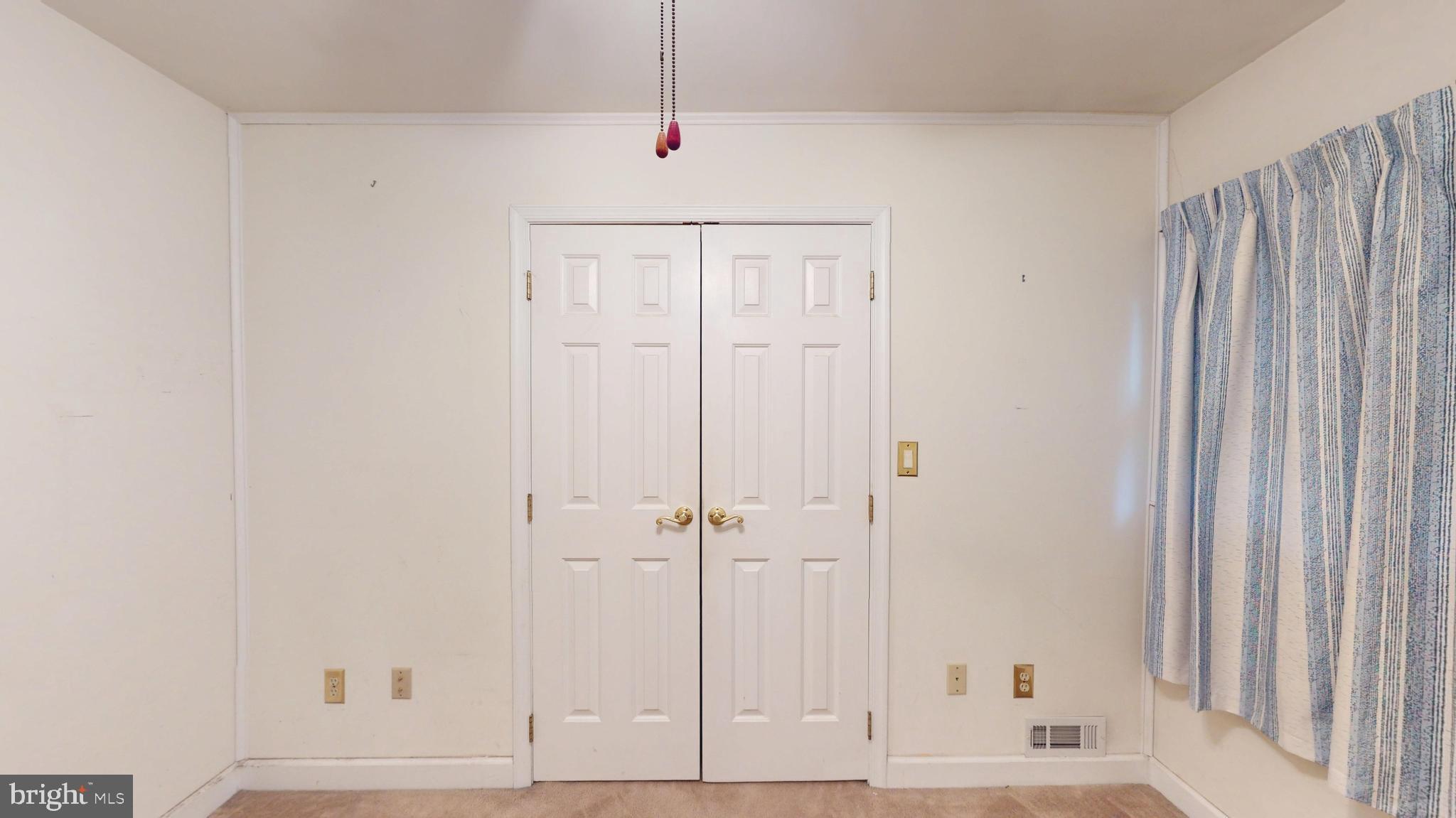 CHAPEL HILL - Residential