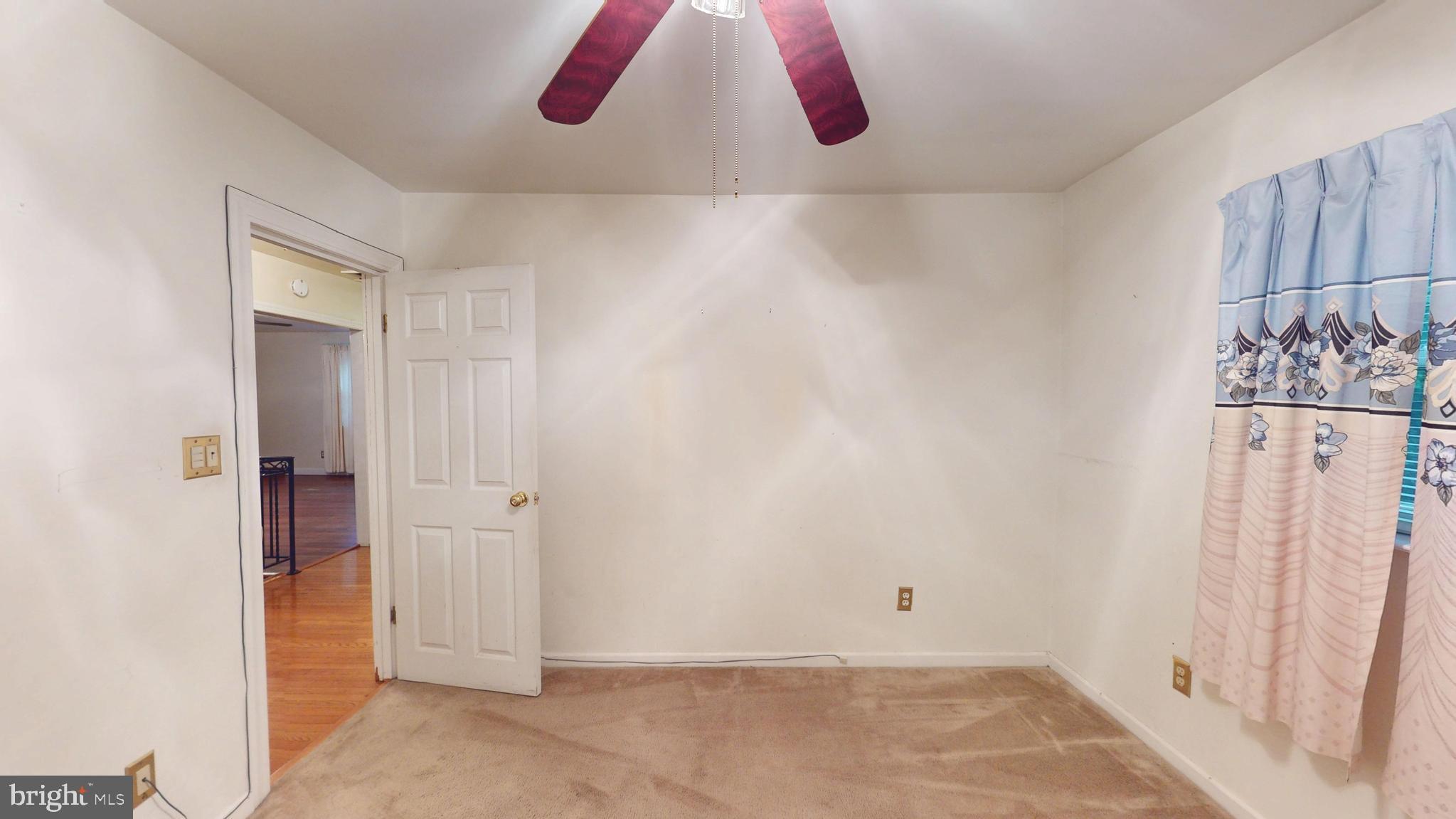 CHAPEL HILL - Residential