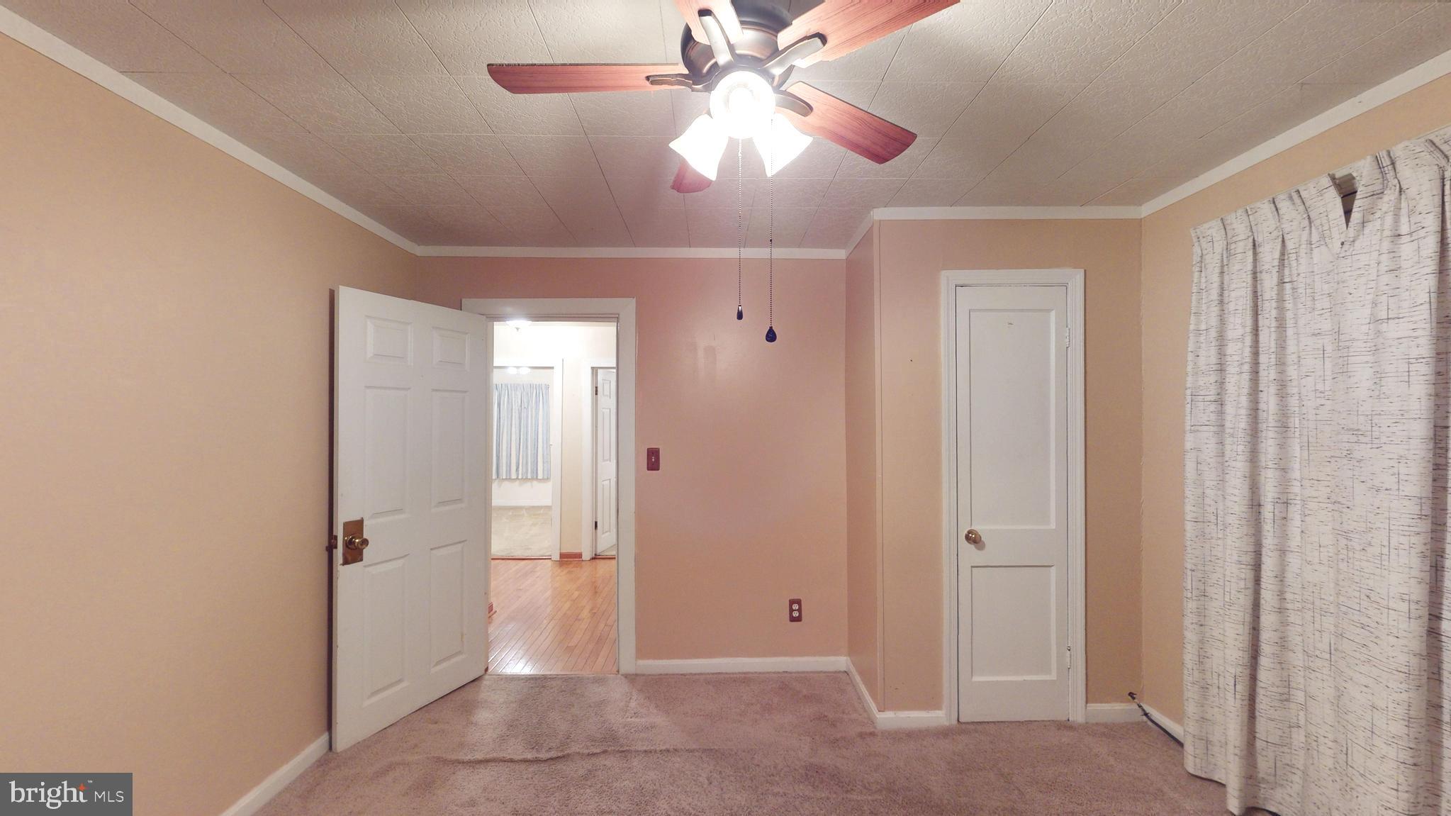 CHAPEL HILL - Residential