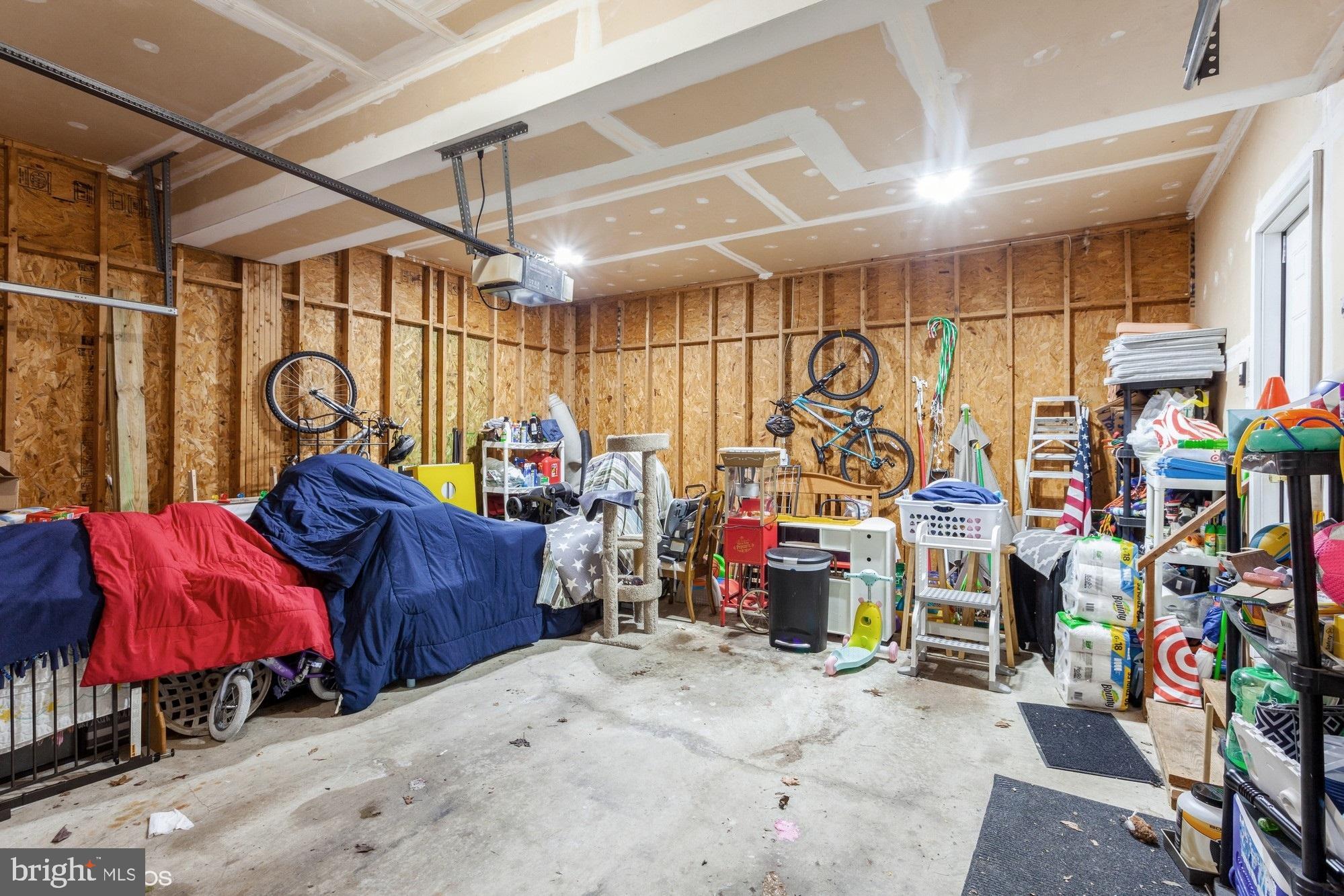 STONERIDGE OVERLOOK - Residential