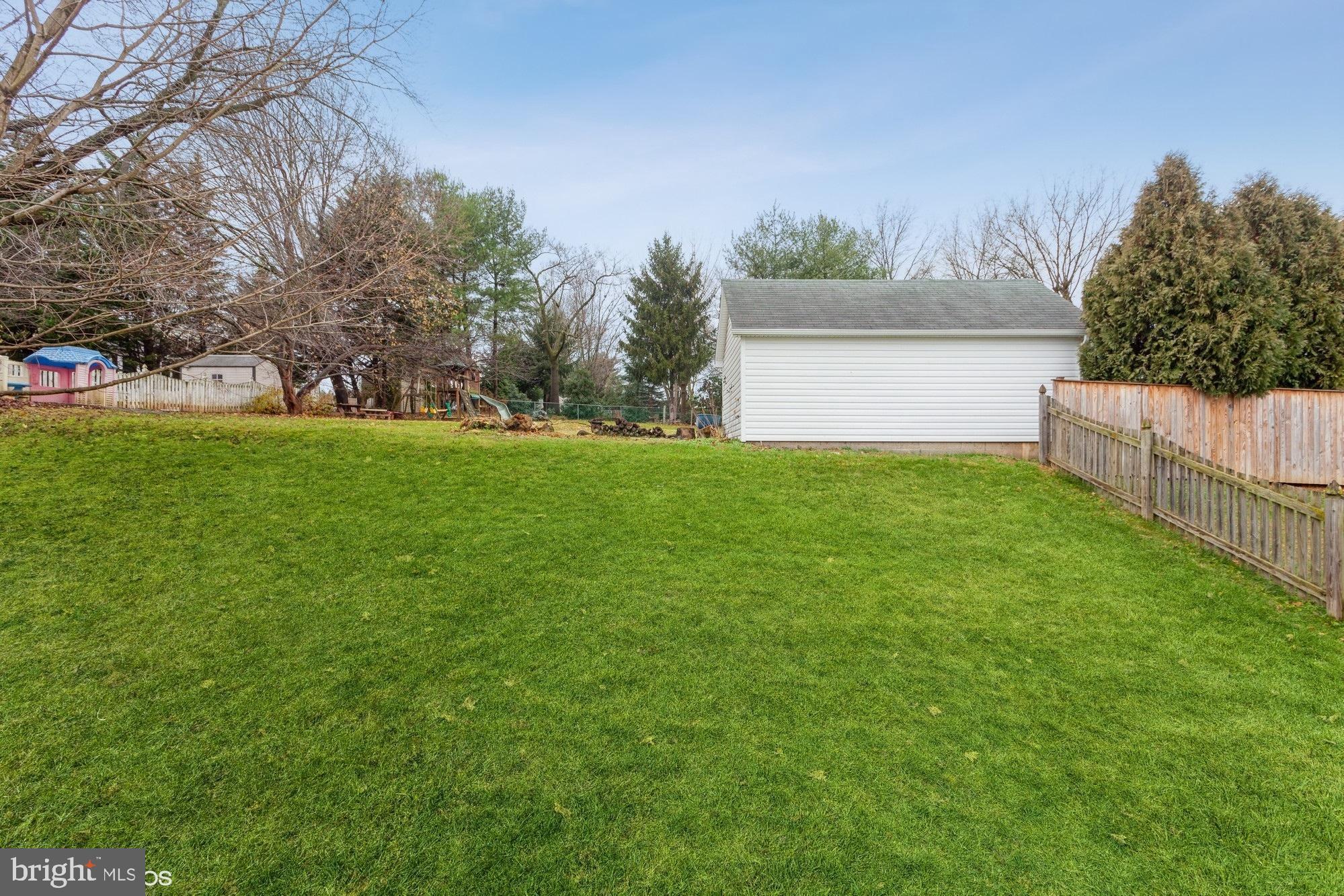 STONERIDGE OVERLOOK - Residential