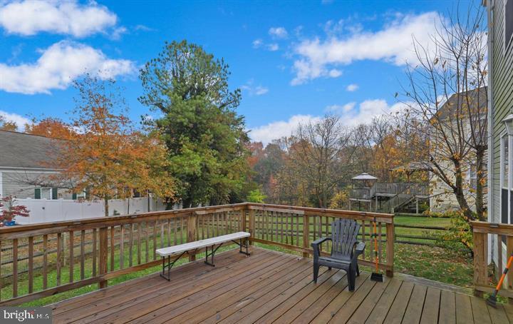 HUNTINGTON LAKE - Residential