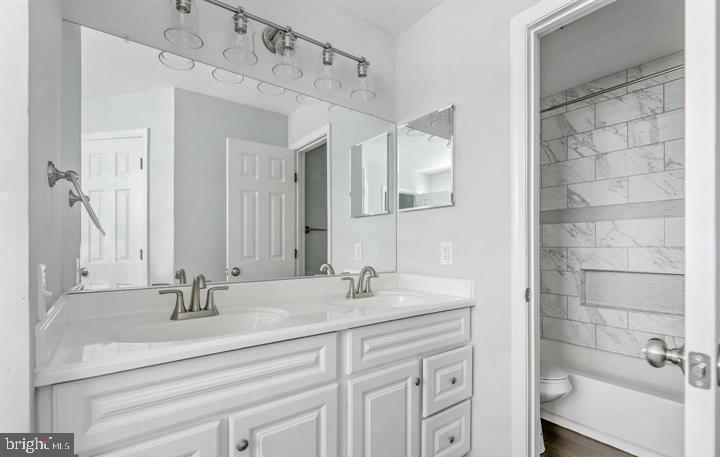 HUNTINGTON LAKE - Residential