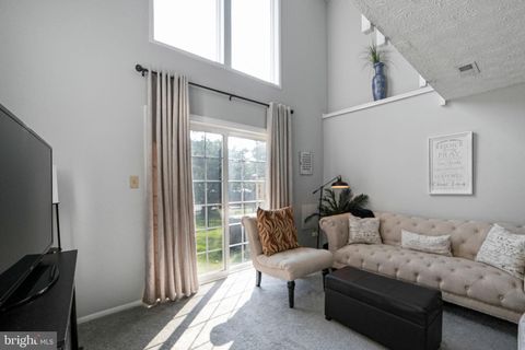 3650 CASTLE TERRACE 111-12 SILVER SPRING MD 20904